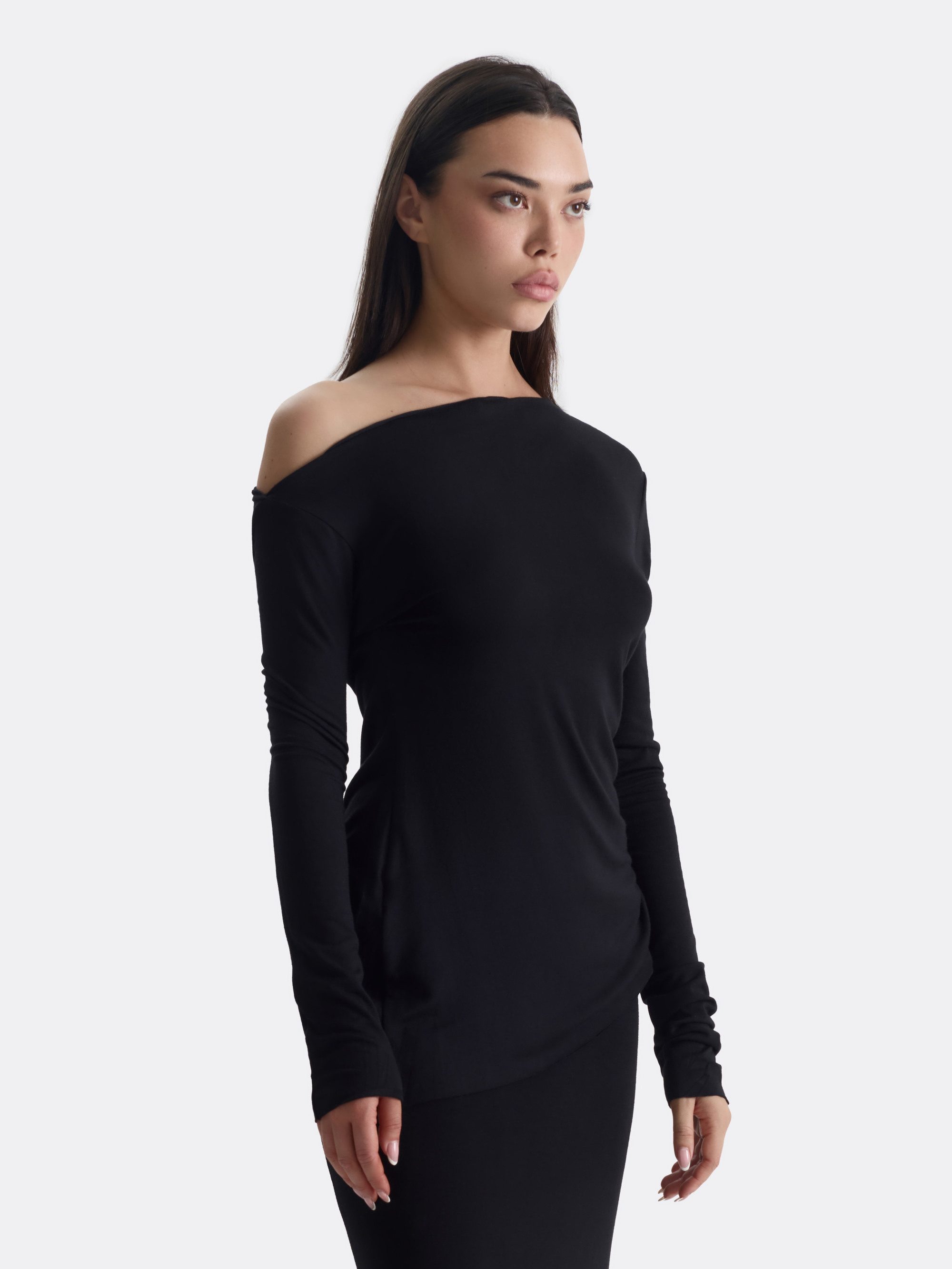 Лонгслив shoulder
