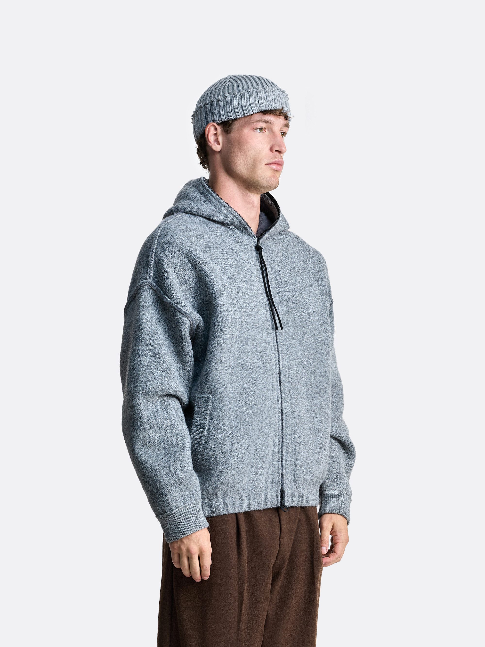 Шапка short