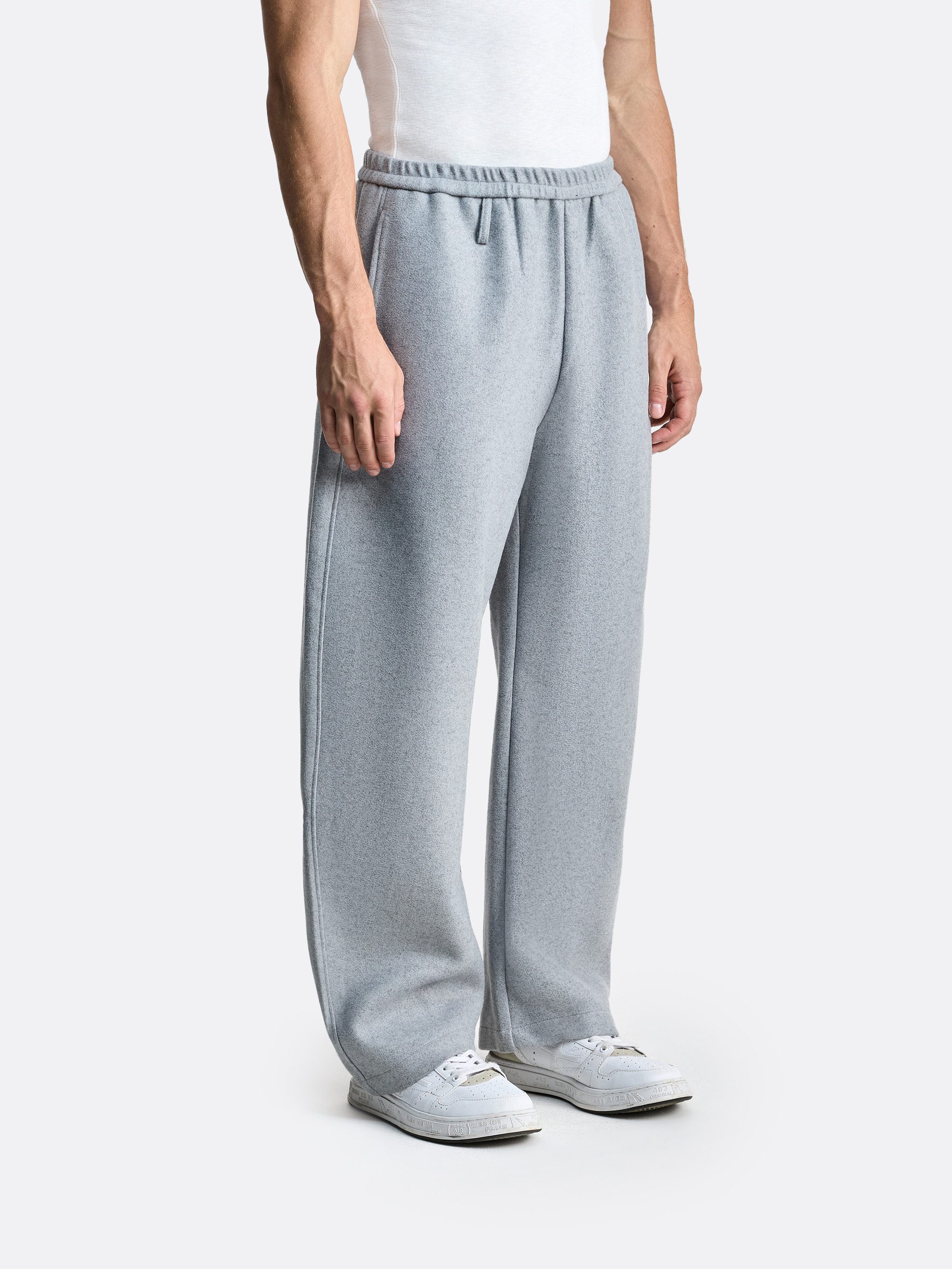 Свободные брюками со шлевками