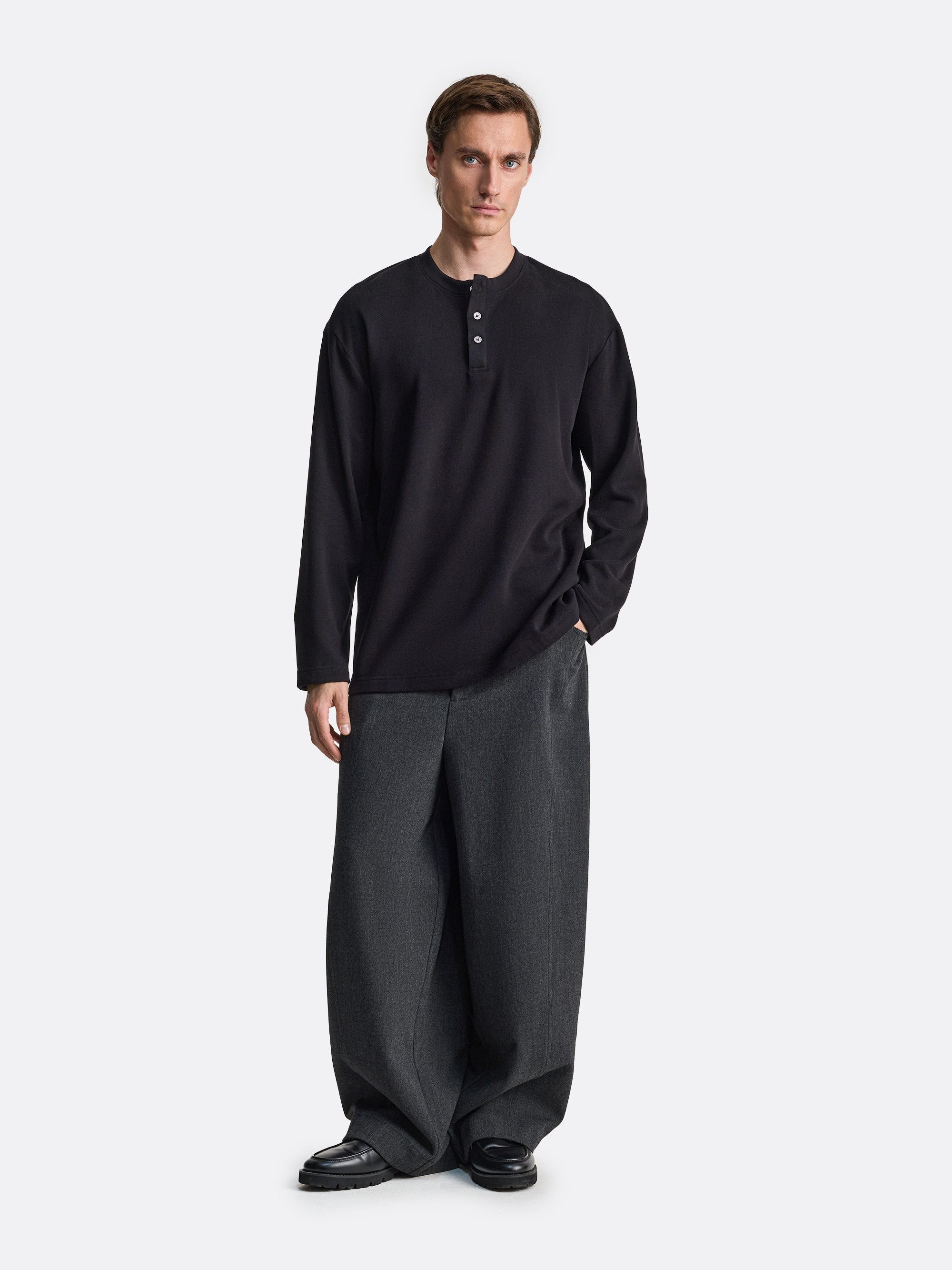 Утепленный лонгслив-хенли