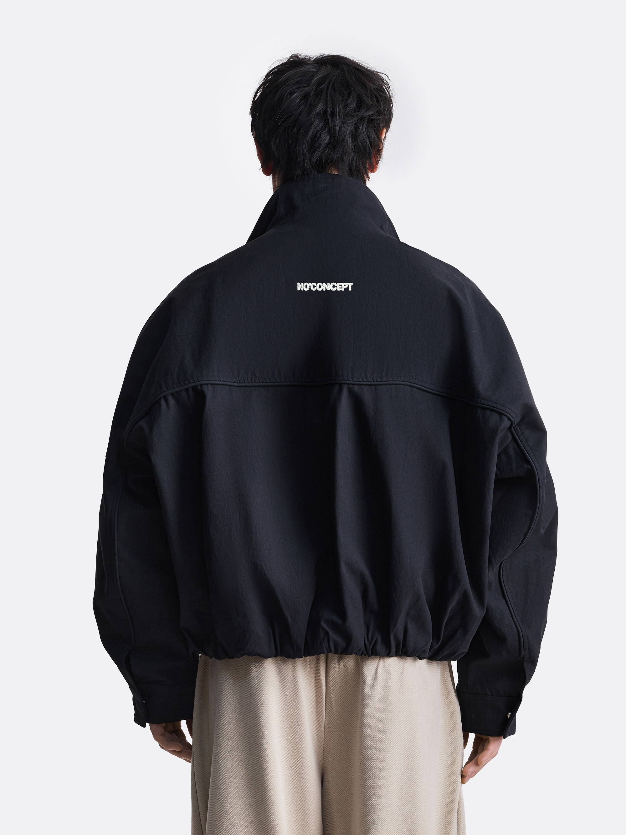 ​Куртка с воротником стойкой