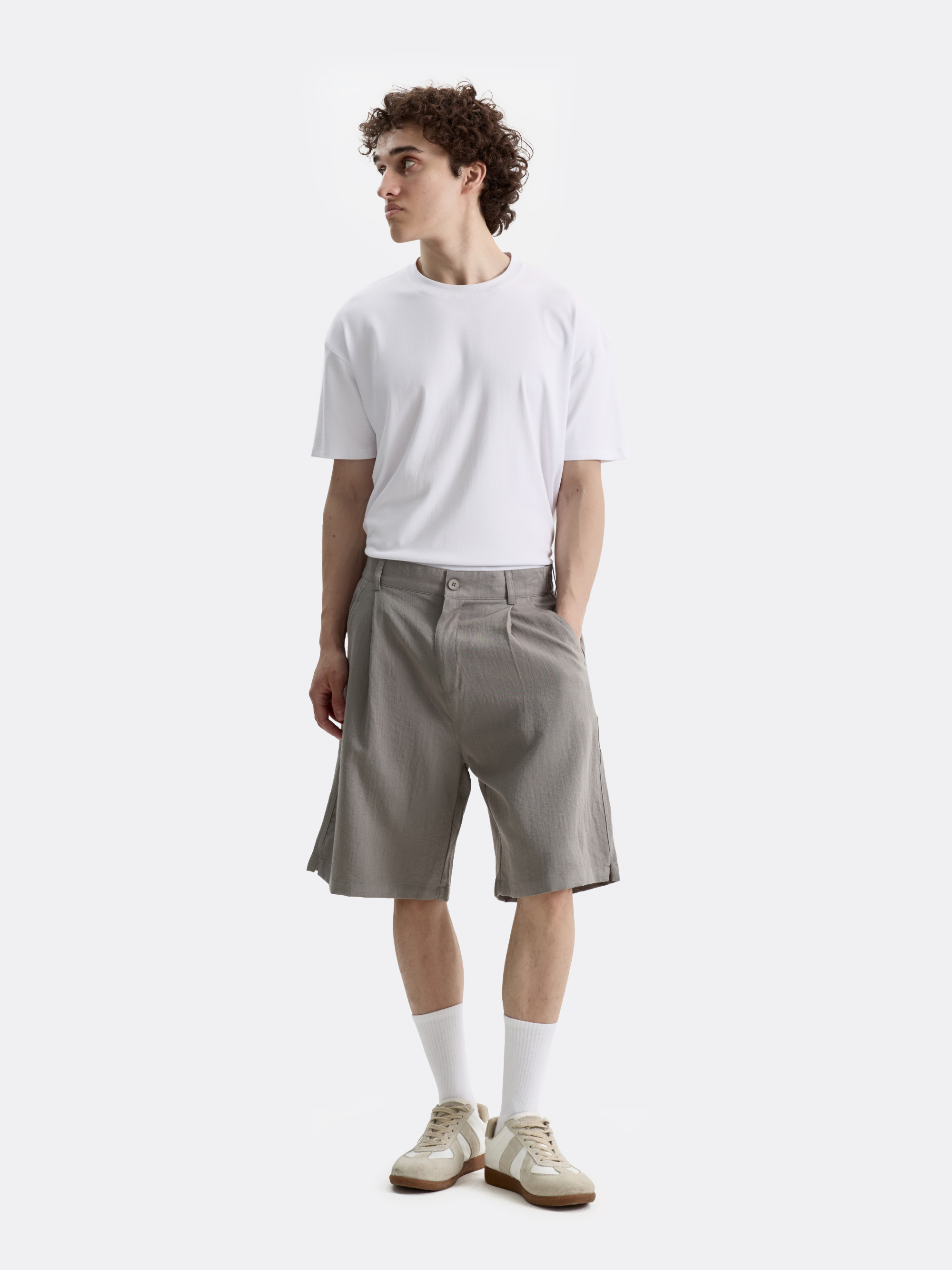 Шорты Volume Pleat