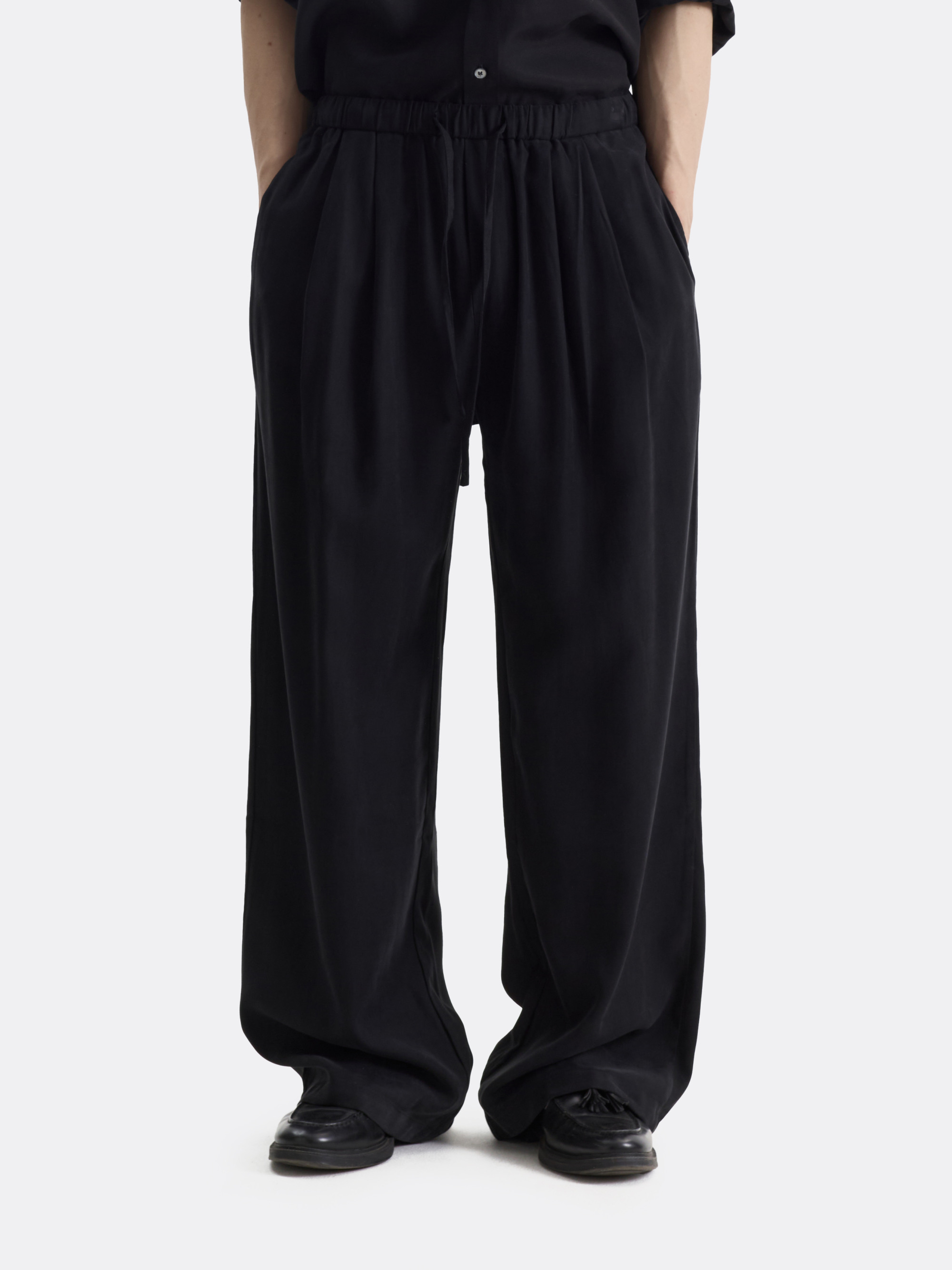 Брюки Wide Fit Black