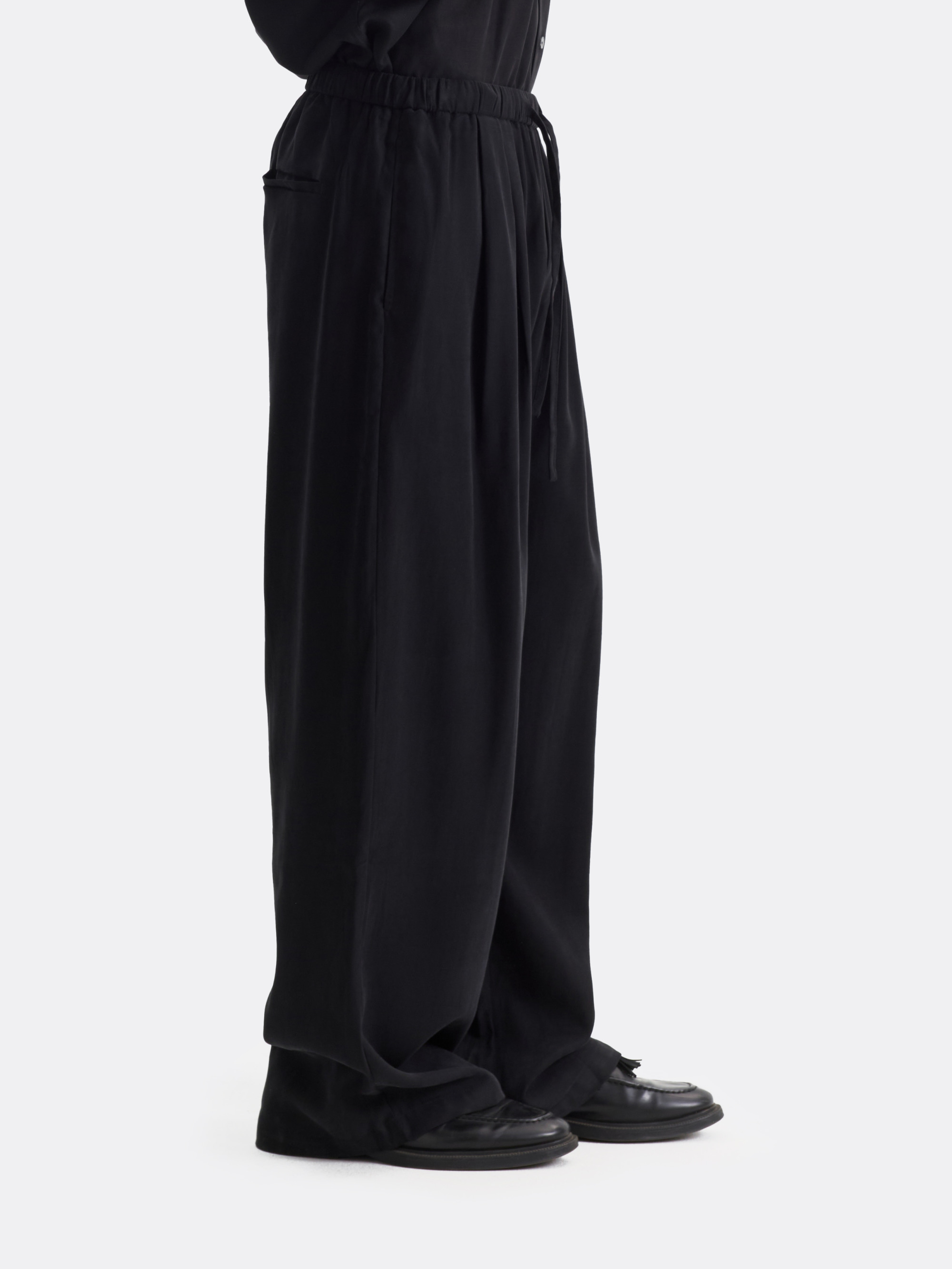 Брюки Wide Fit Black
