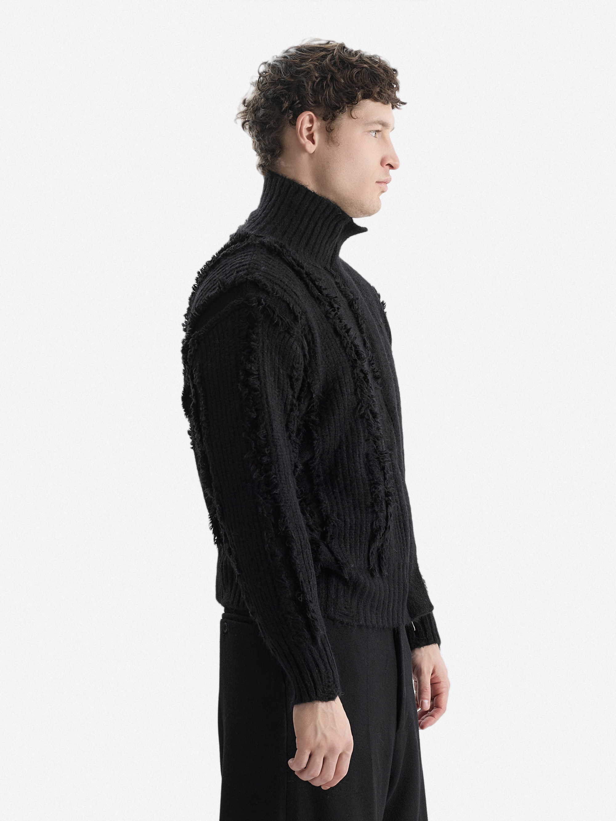 Свитер Raw Knit