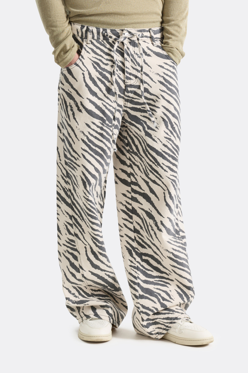 ​Джинсы Zebra