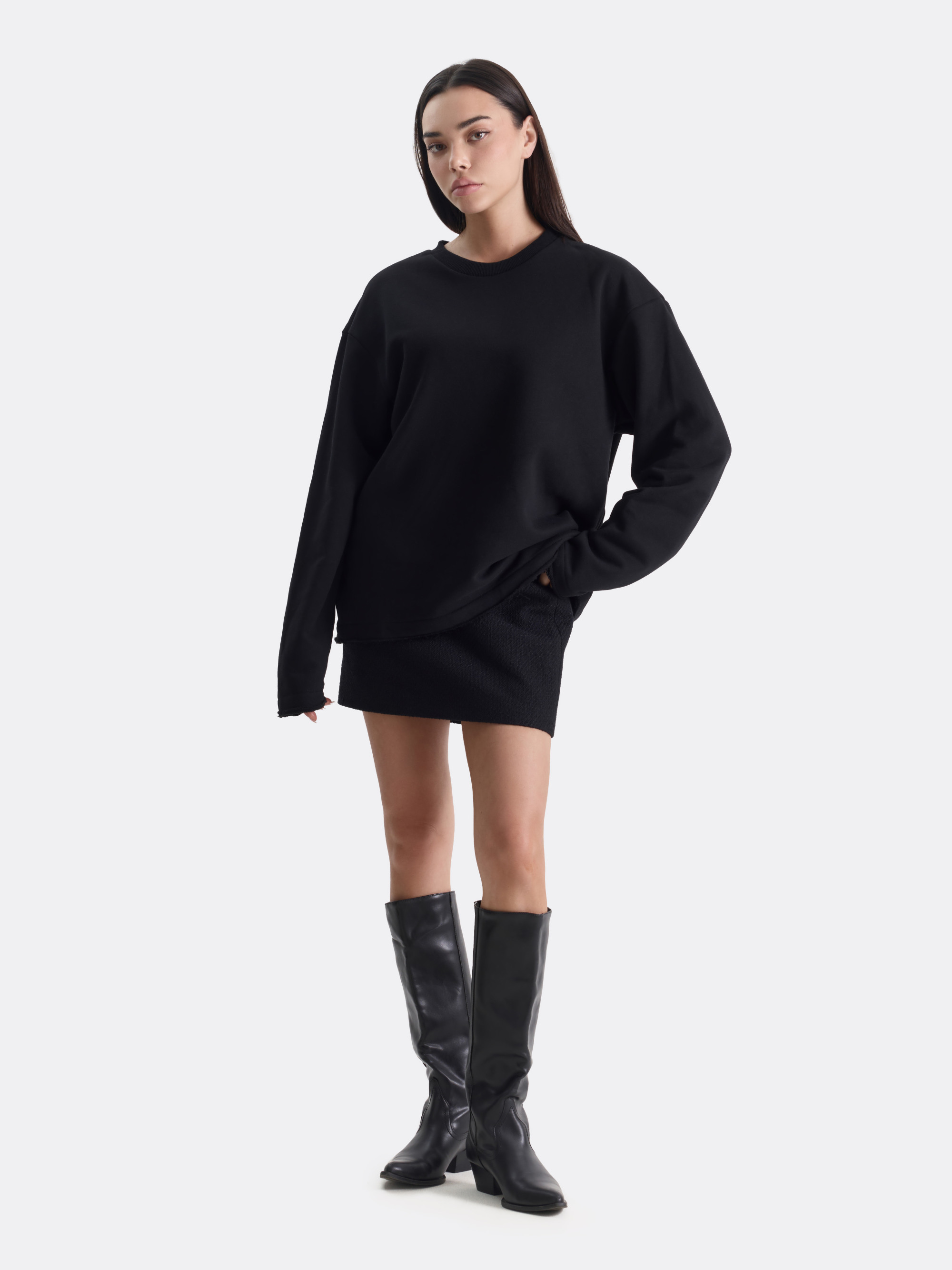 ​Свитшот Blackout