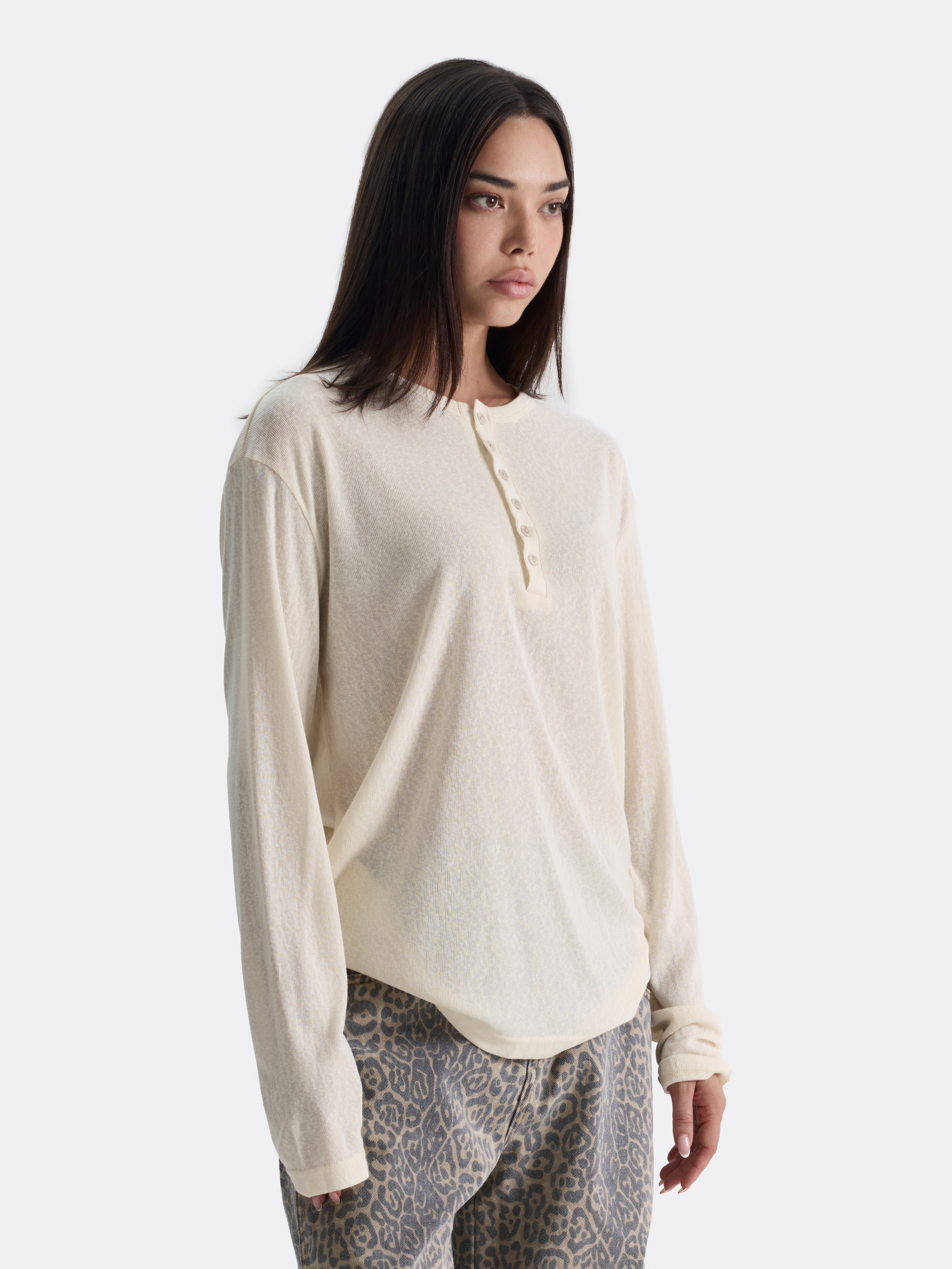 ​Лонгслив Henley