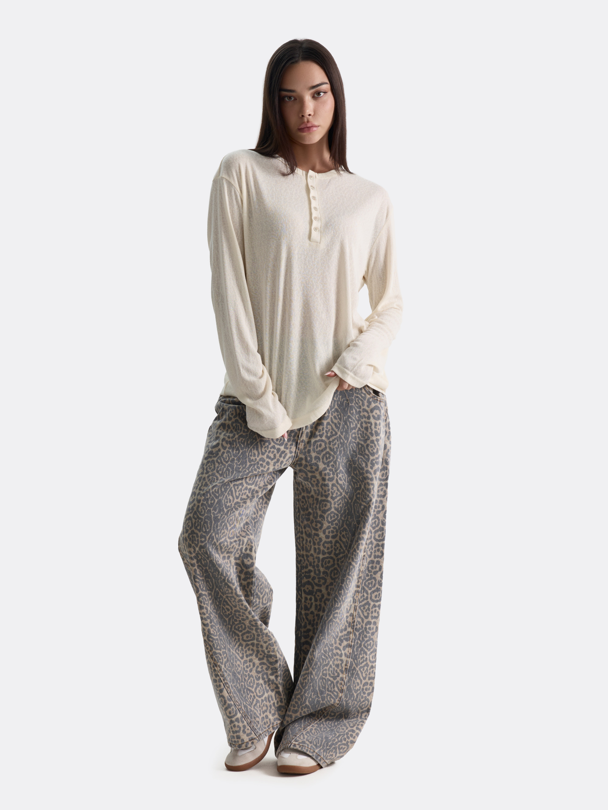 ​Лонгслив Henley