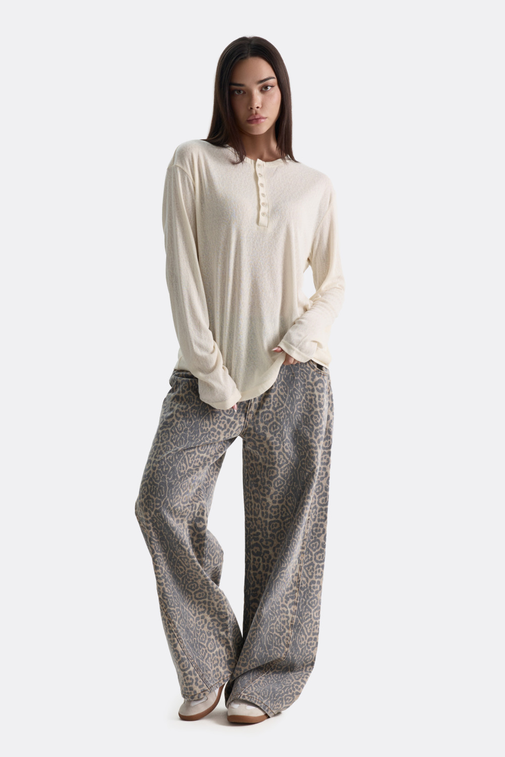 ​Лонгслив Henley