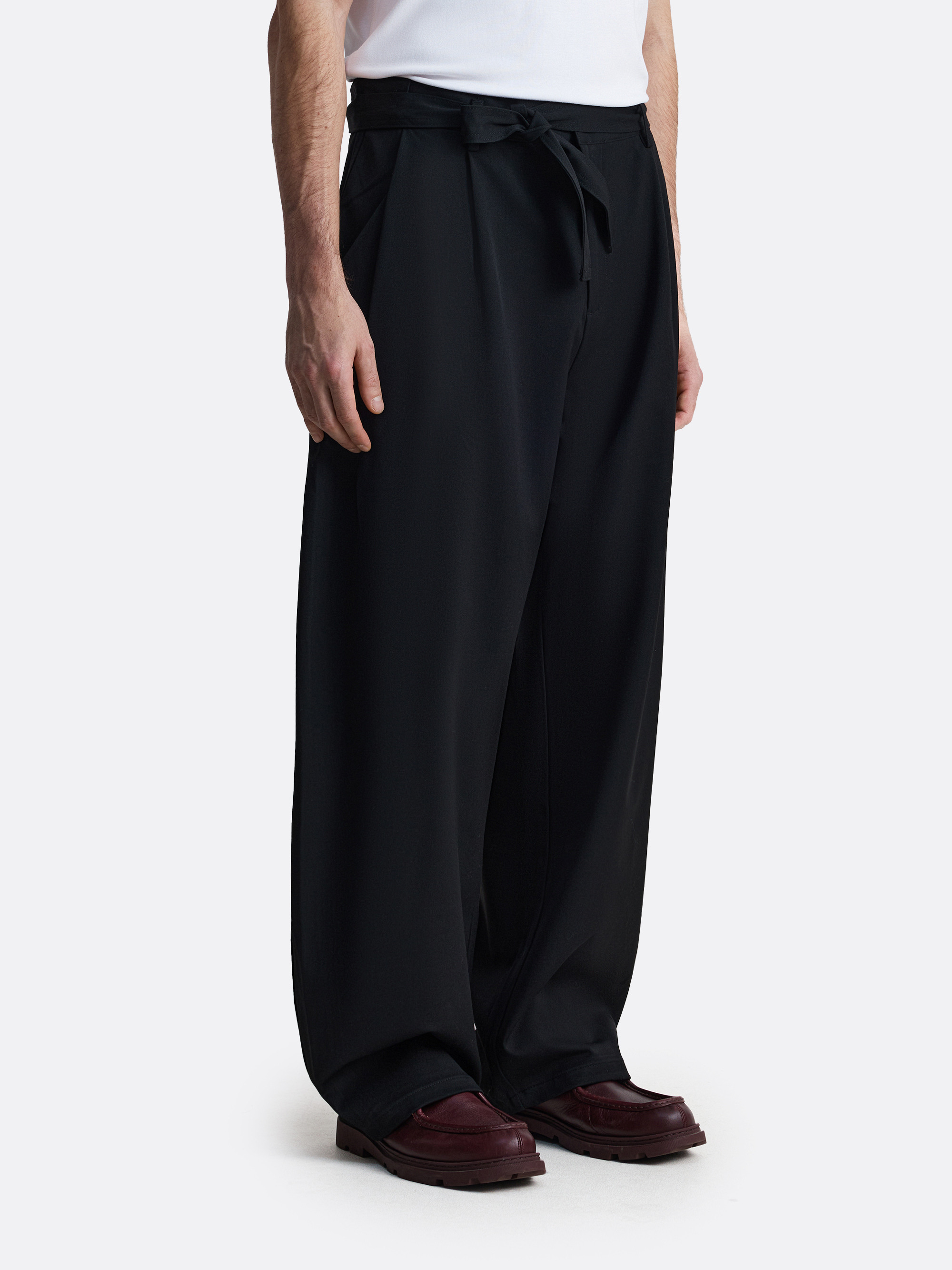 ​Брюки с поясом