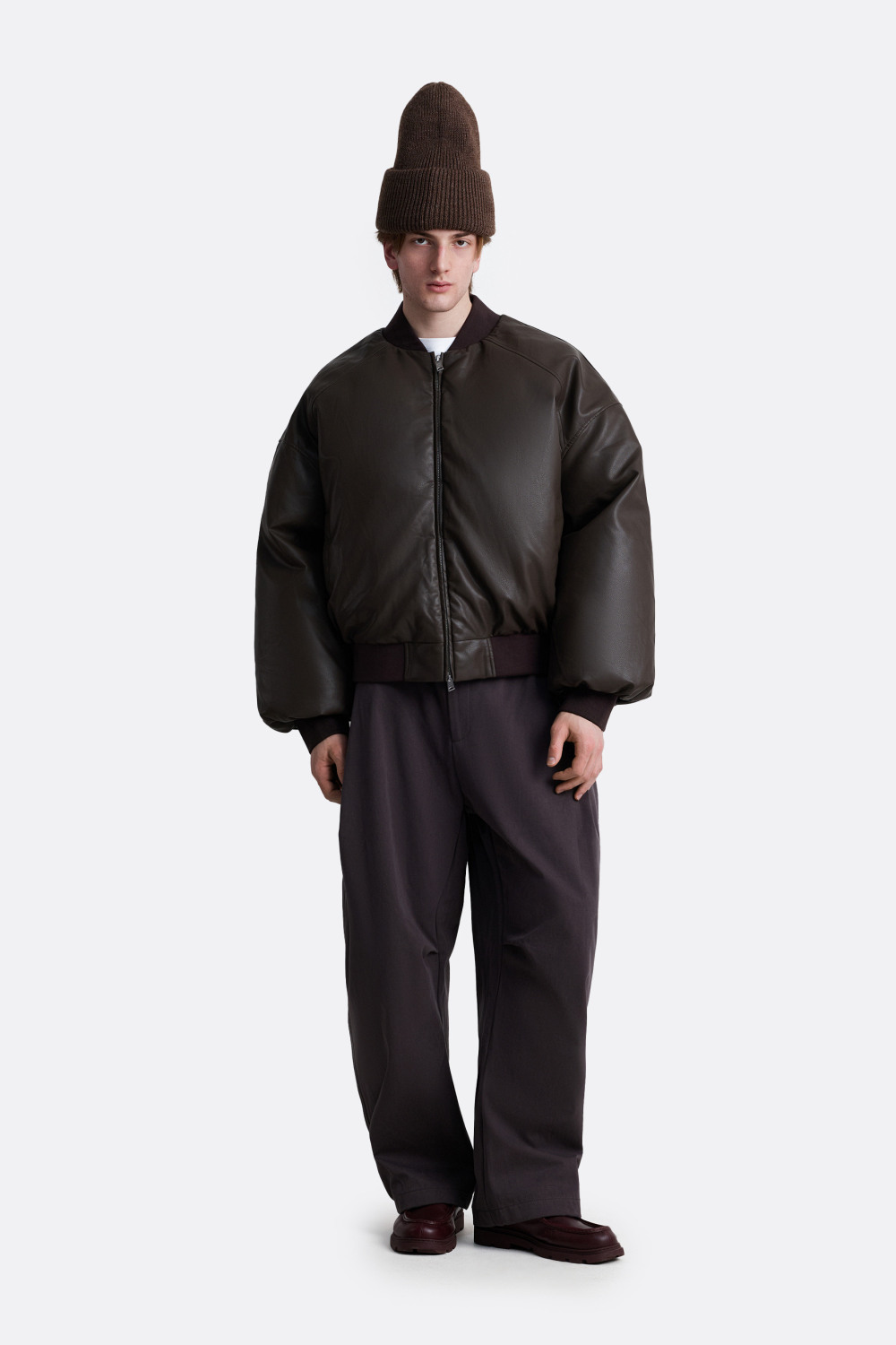 ​Объемный бомбер amount