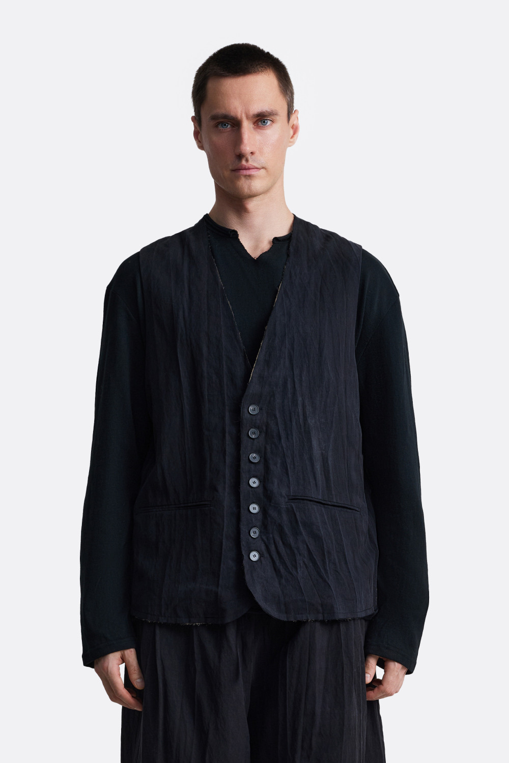 ​Жилет на пуговицах Shibui