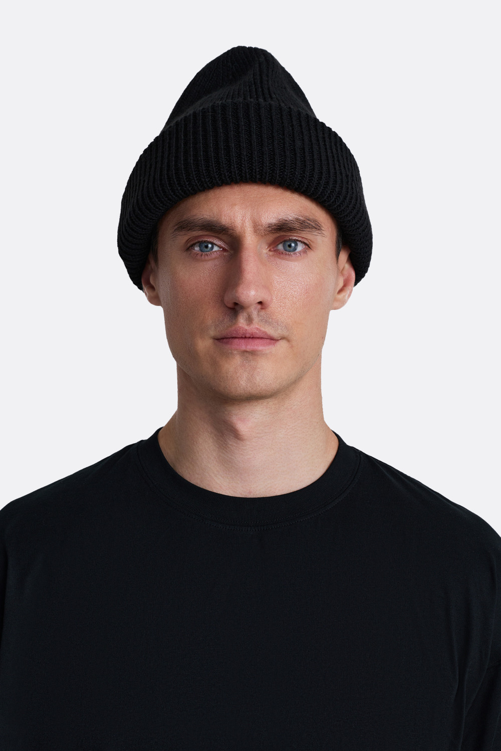 ​Шапка с отворотом