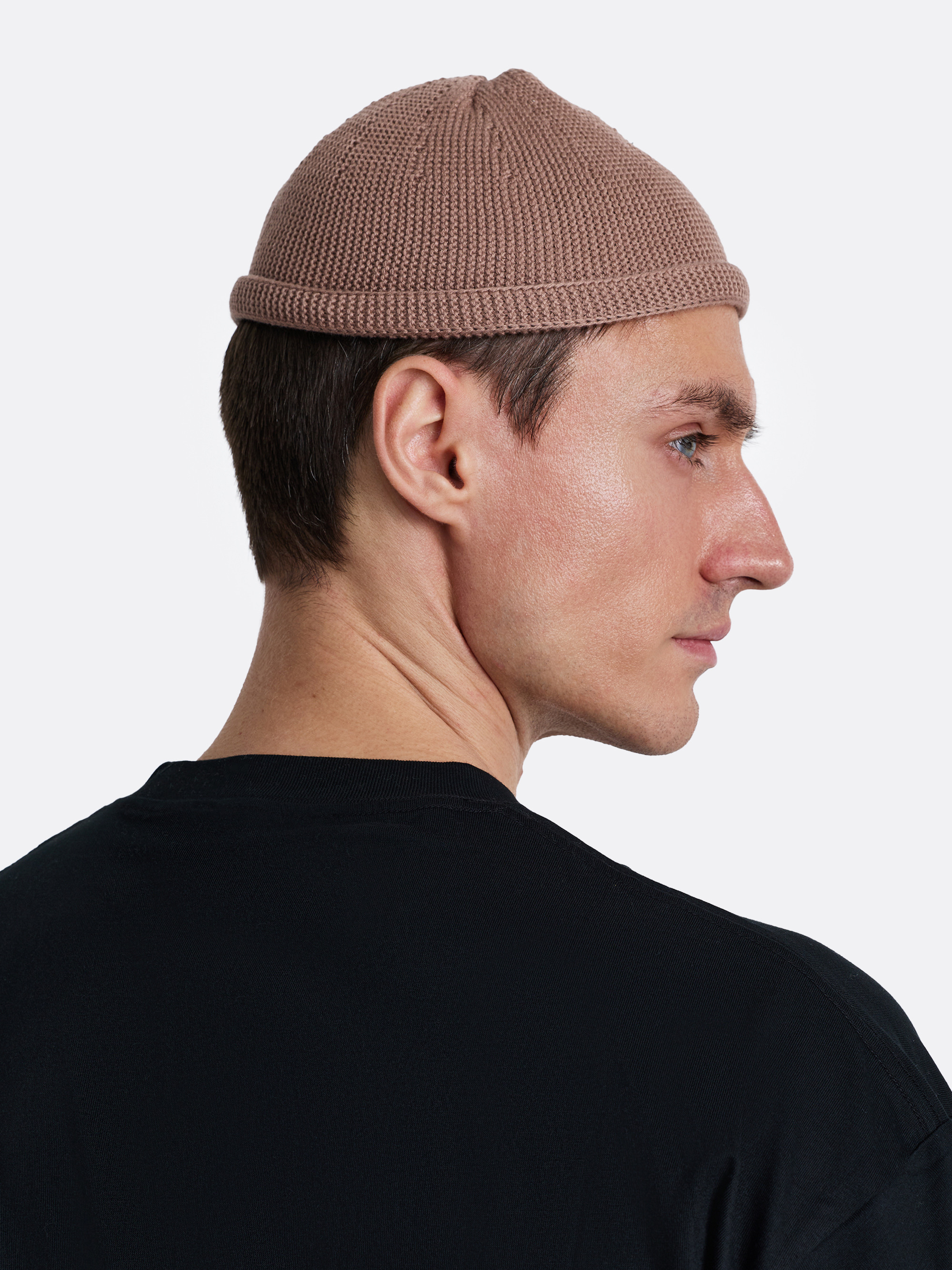 ​Шапка-бини