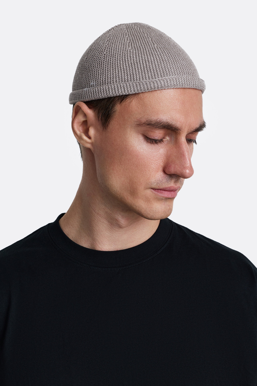 ​Шапка-бини