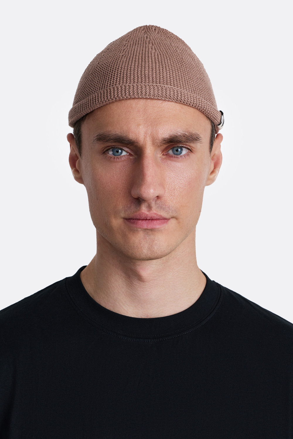 ​Шапка-бини