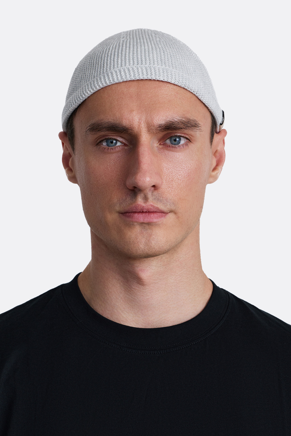 ​Шапка-бини