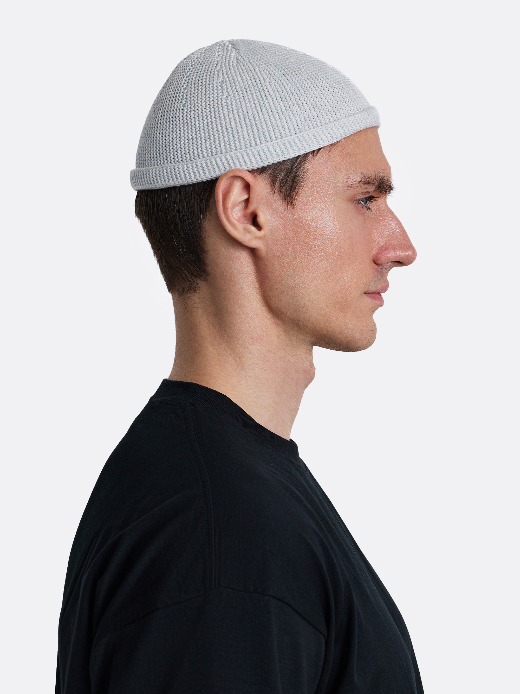 ​Шапка-бини