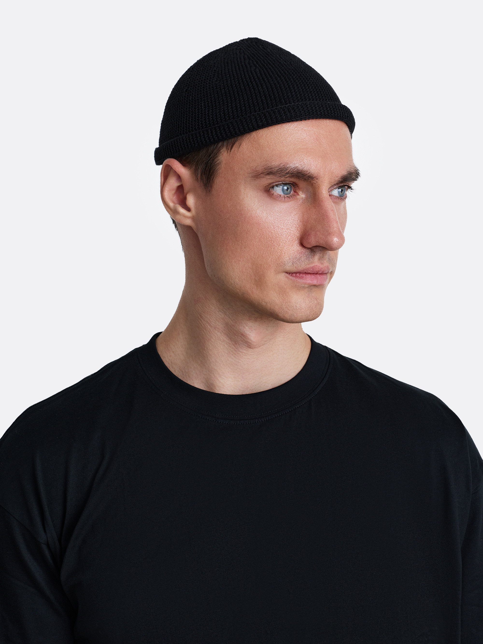 ​Шапка-бини