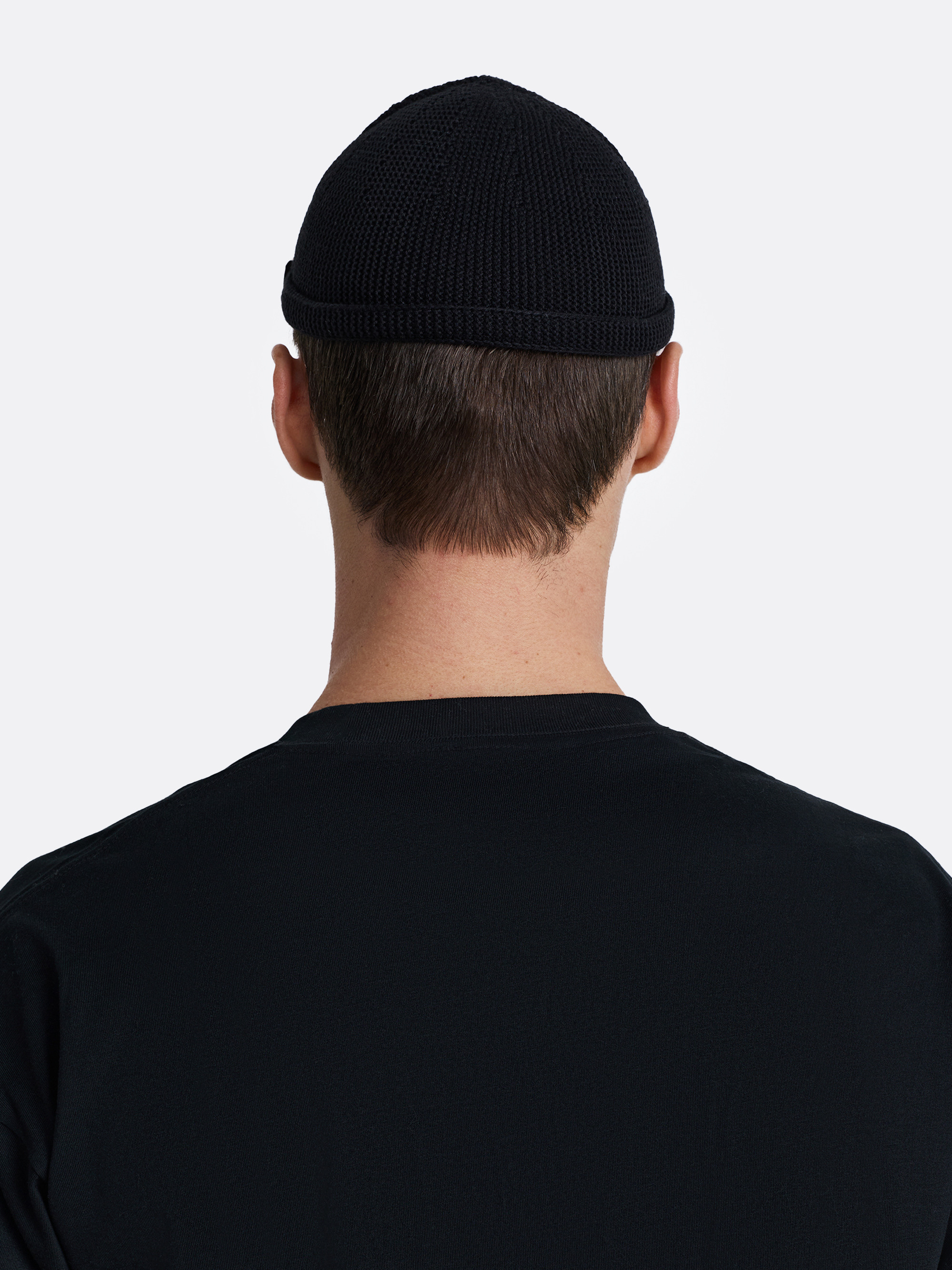 ​Шапка-бини