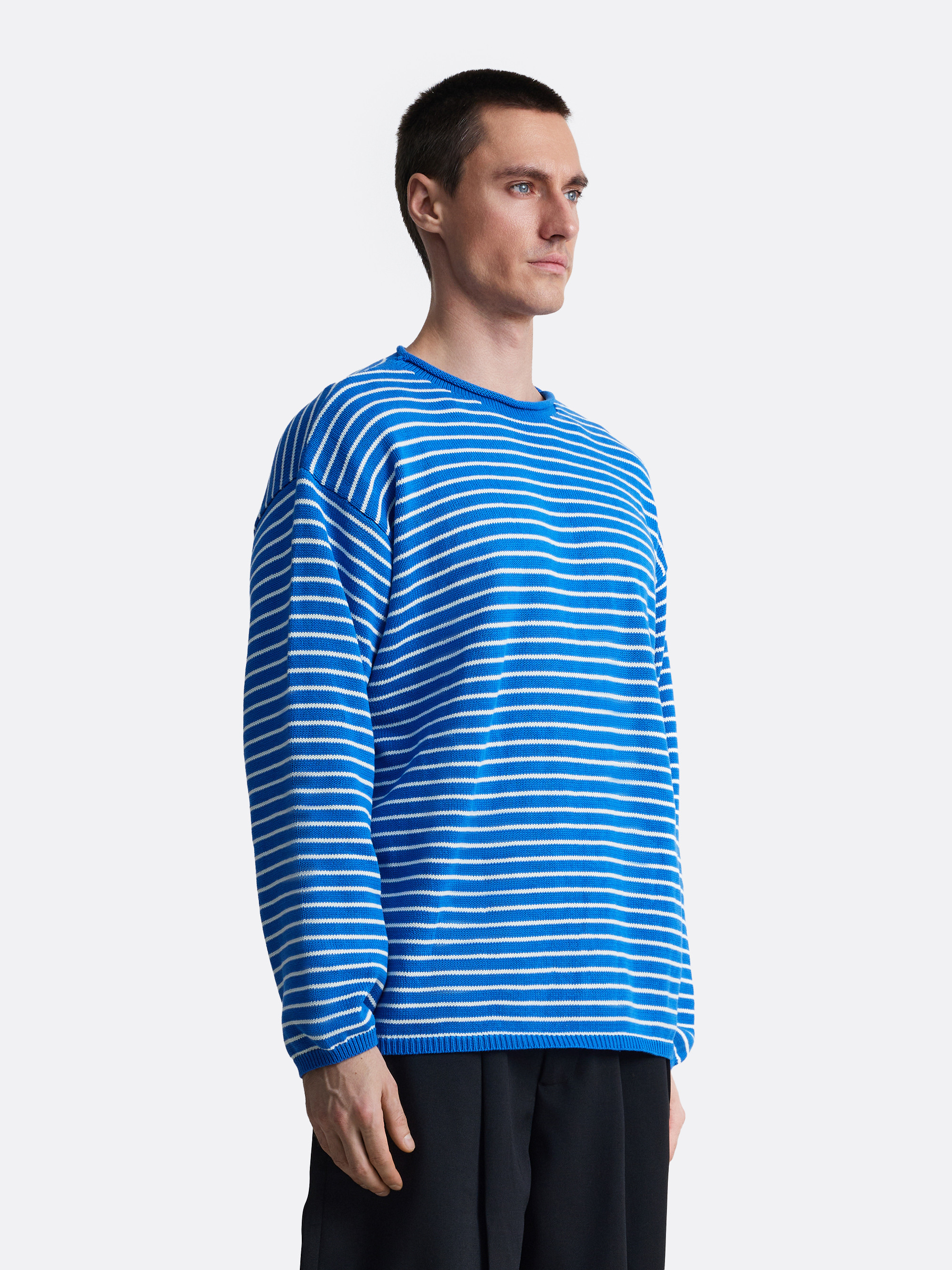 ​Полосатый пуловер