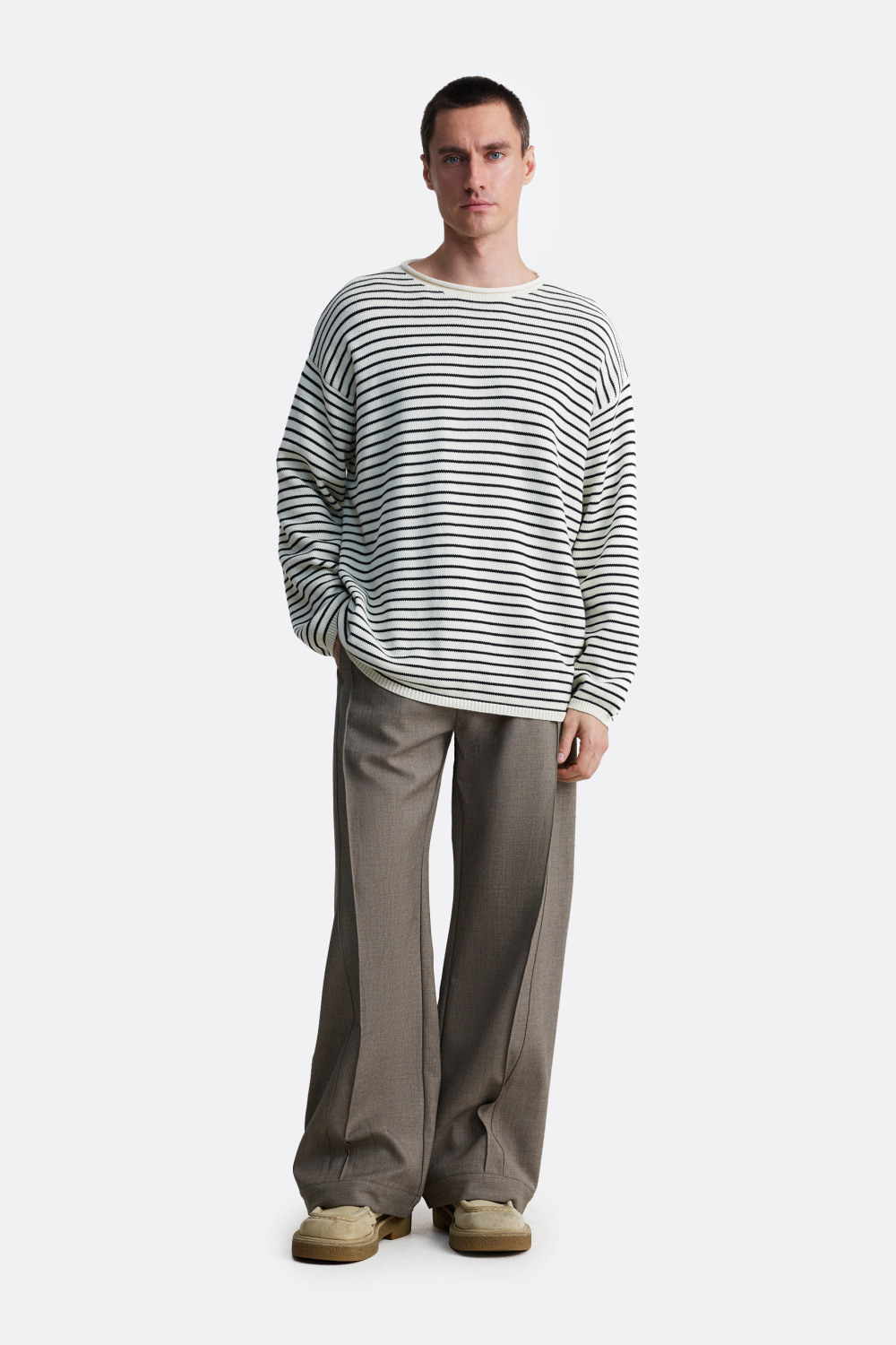 ​Полосатый пуловер