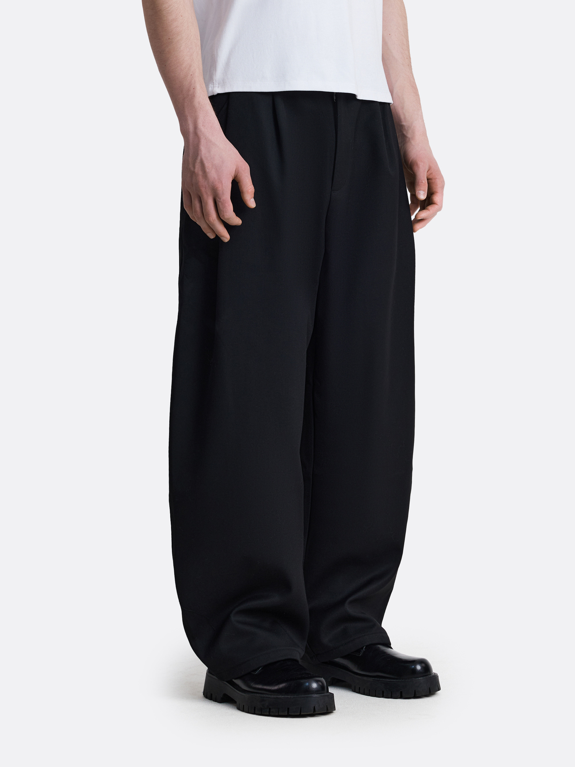 ​Брюки Vector