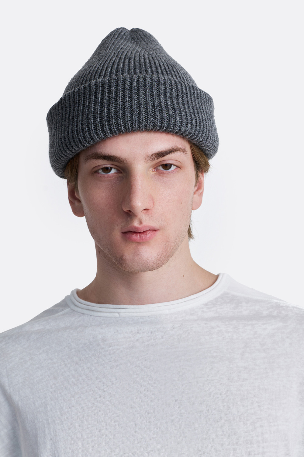 ​Шапка с отворотом