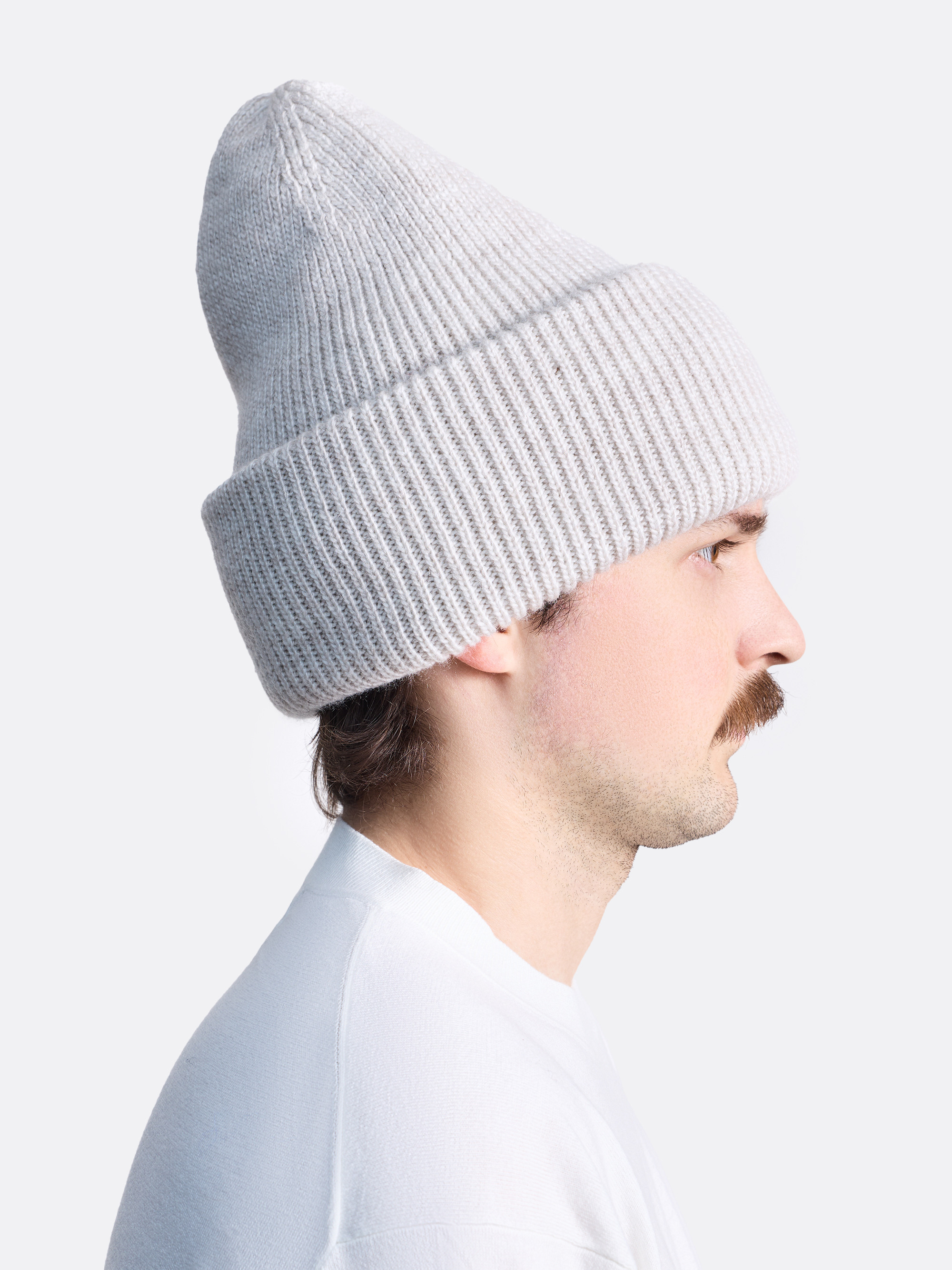 Шапка с отворотом