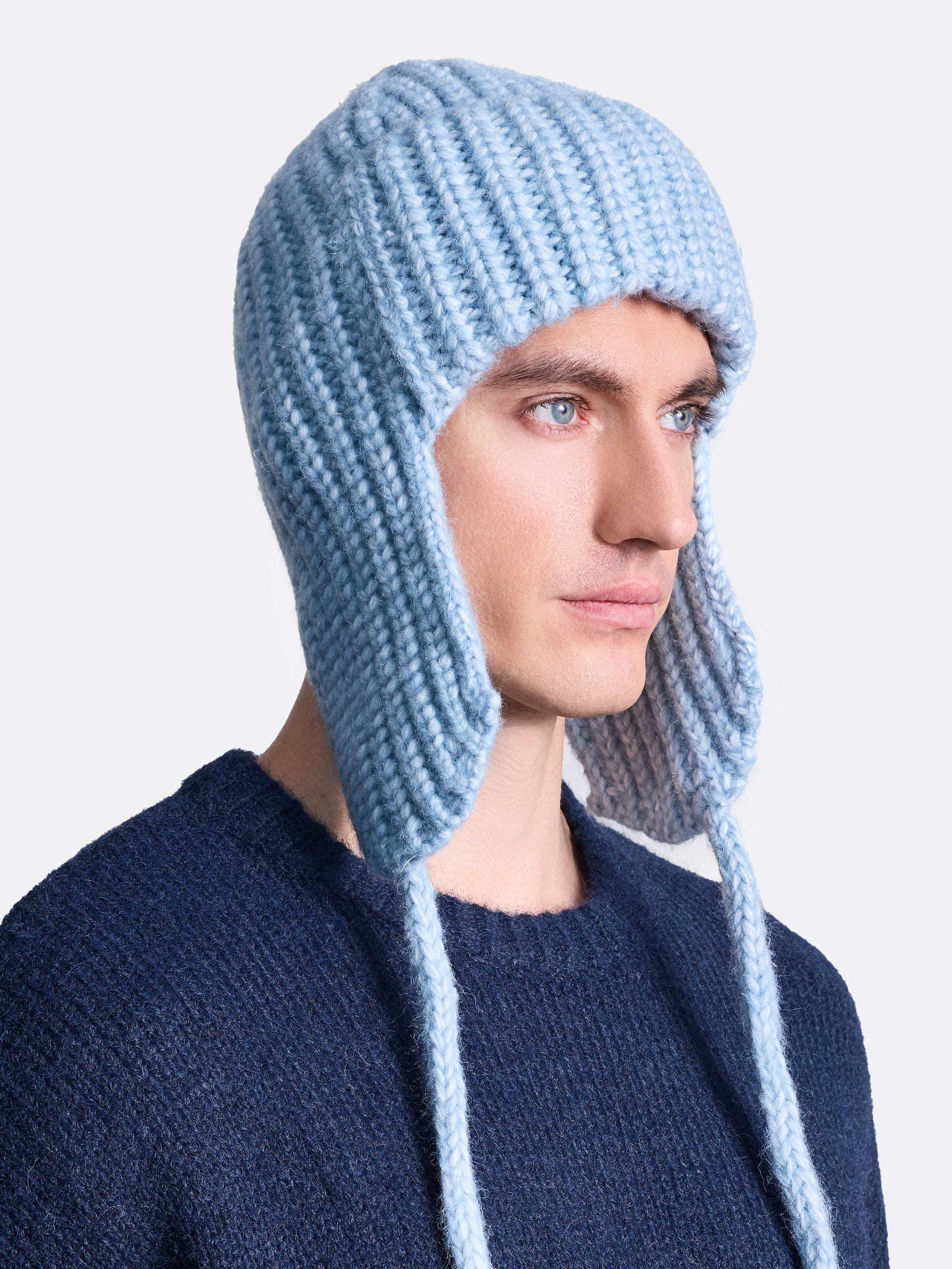 ​Шапка-ушанка с завязками