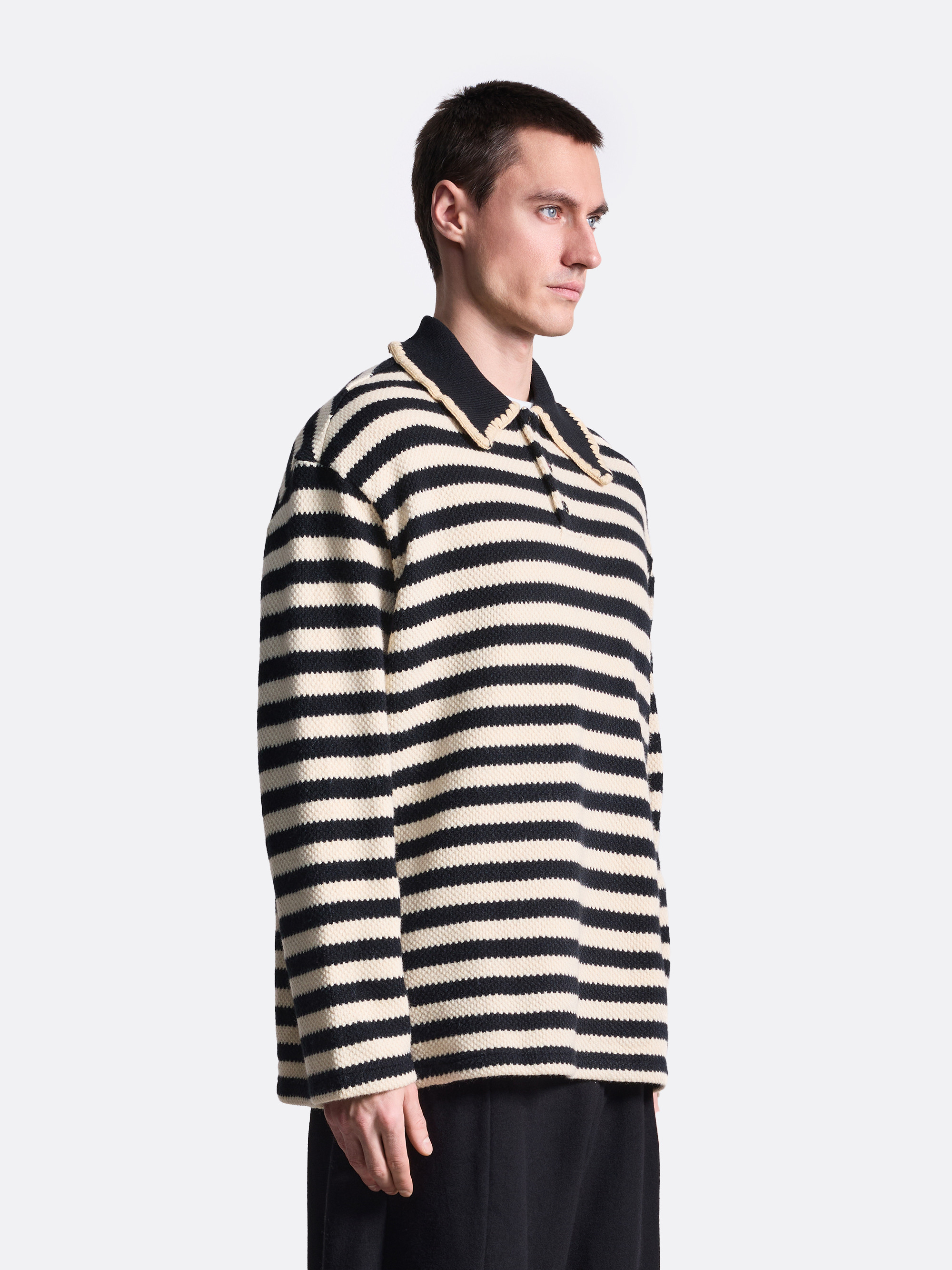 Поло в полоску