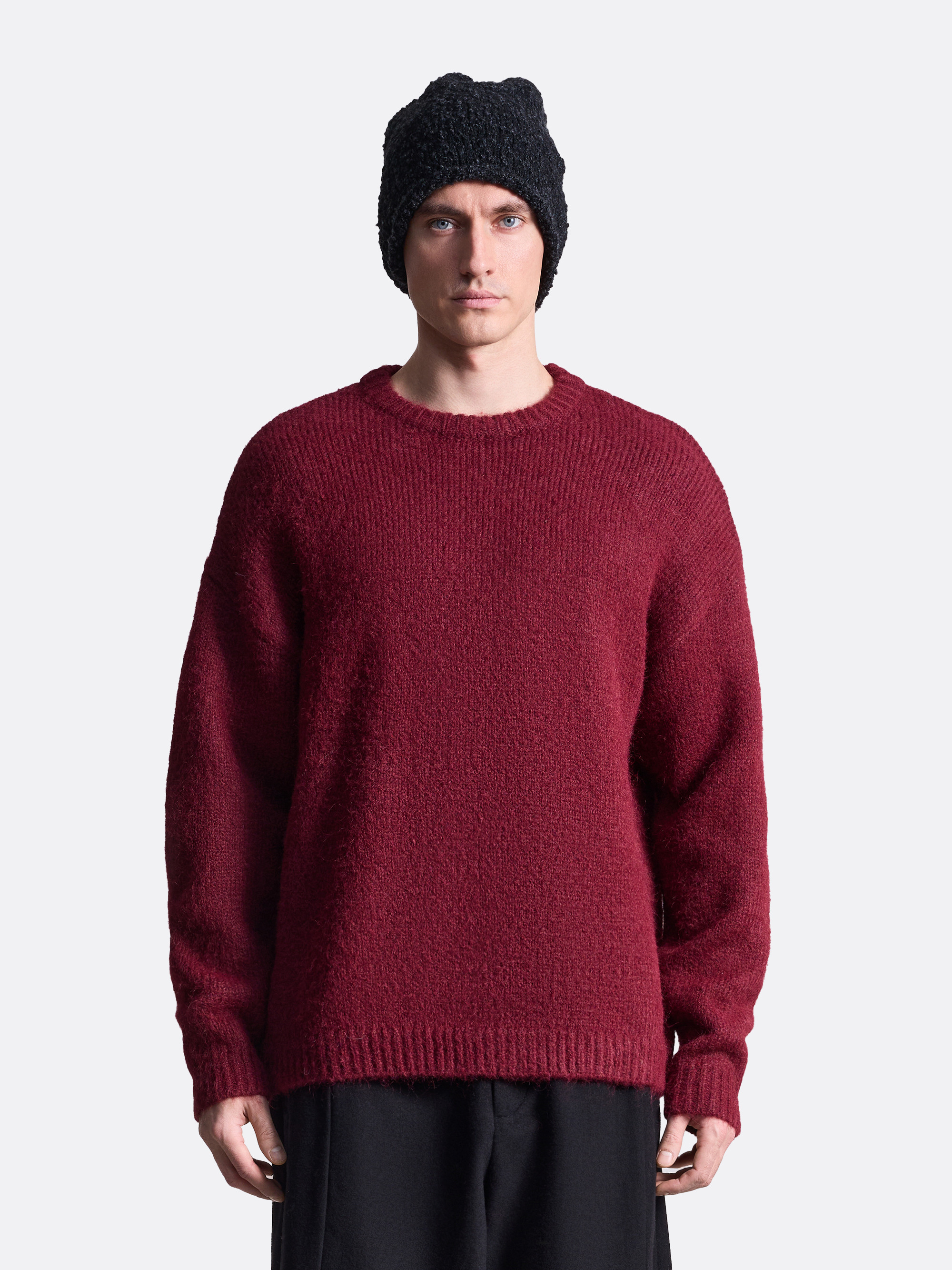 ​Вязаный свитер