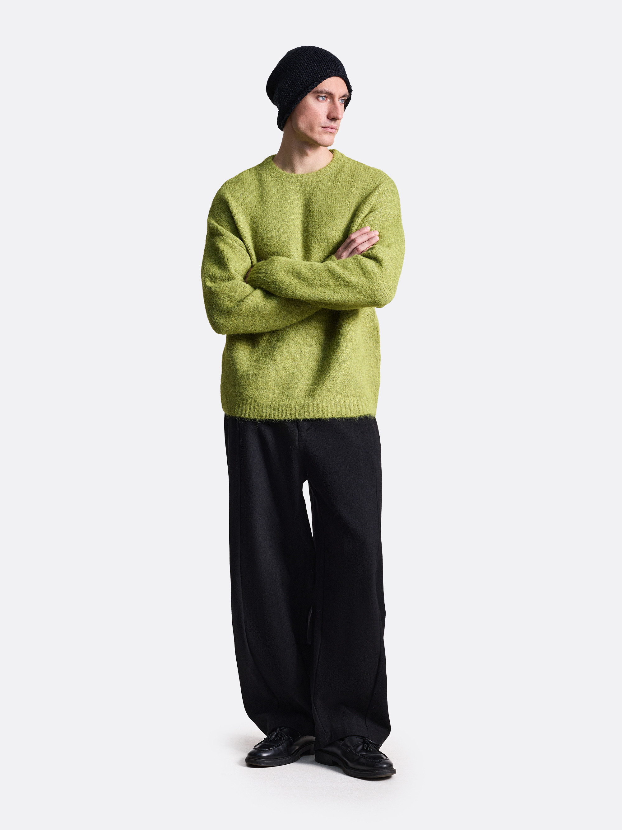 ​Вязаный свитер