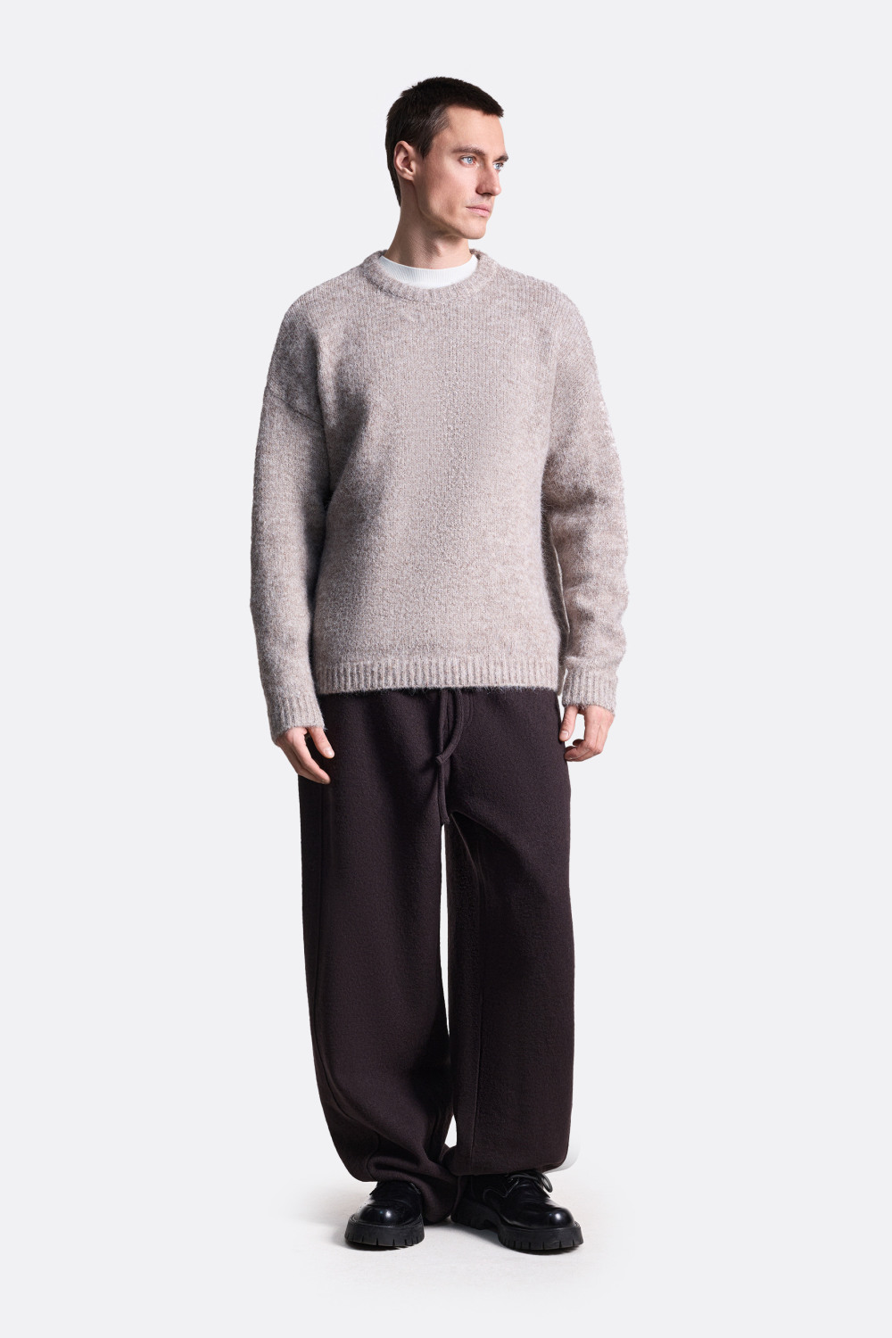 ​Вязаный свитер