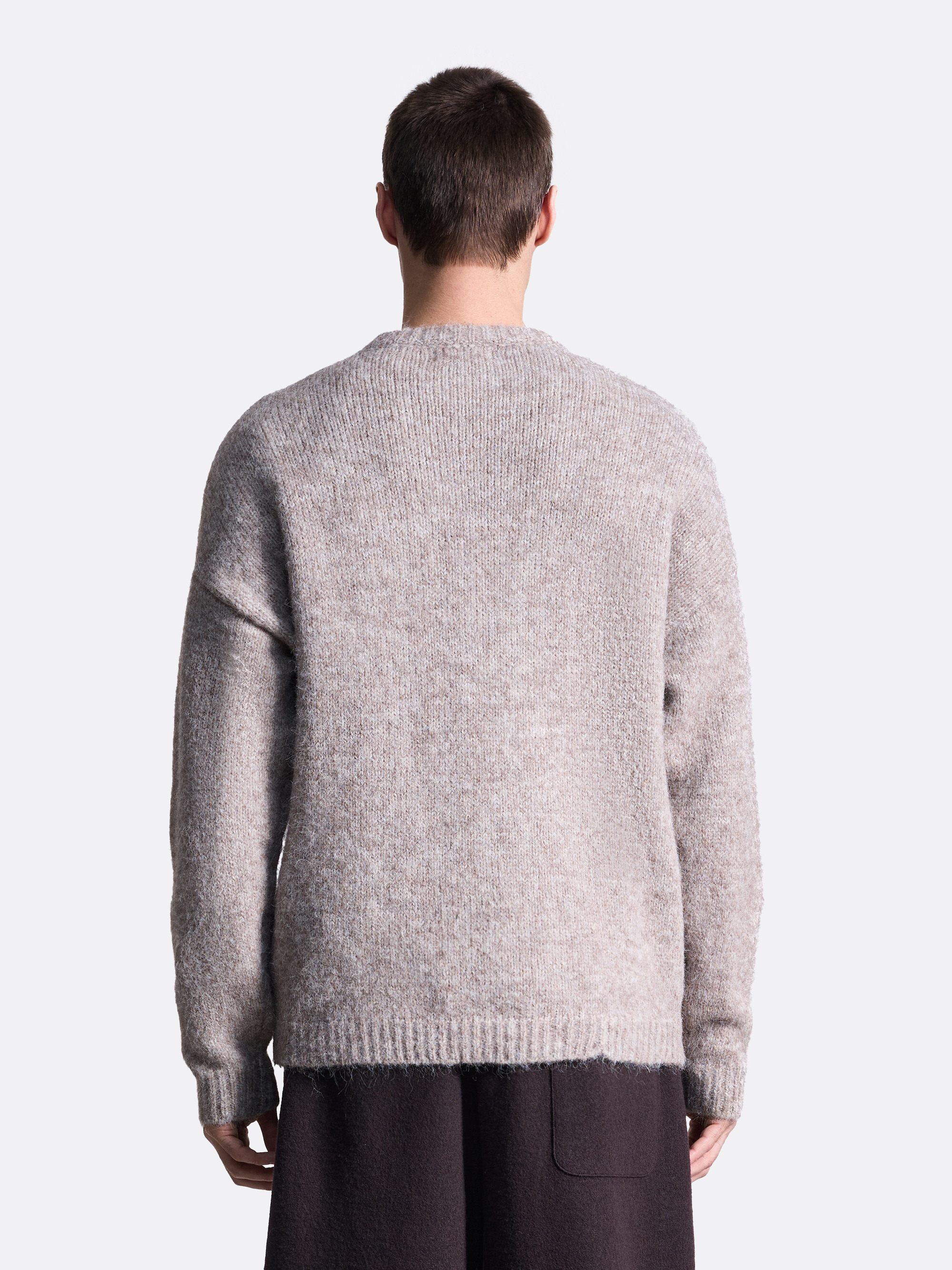 ​Вязаный свитер