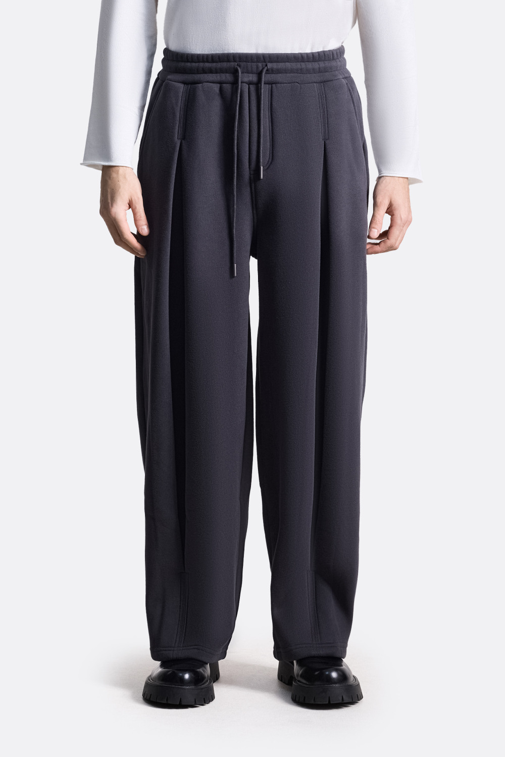 ​Брюки со складками