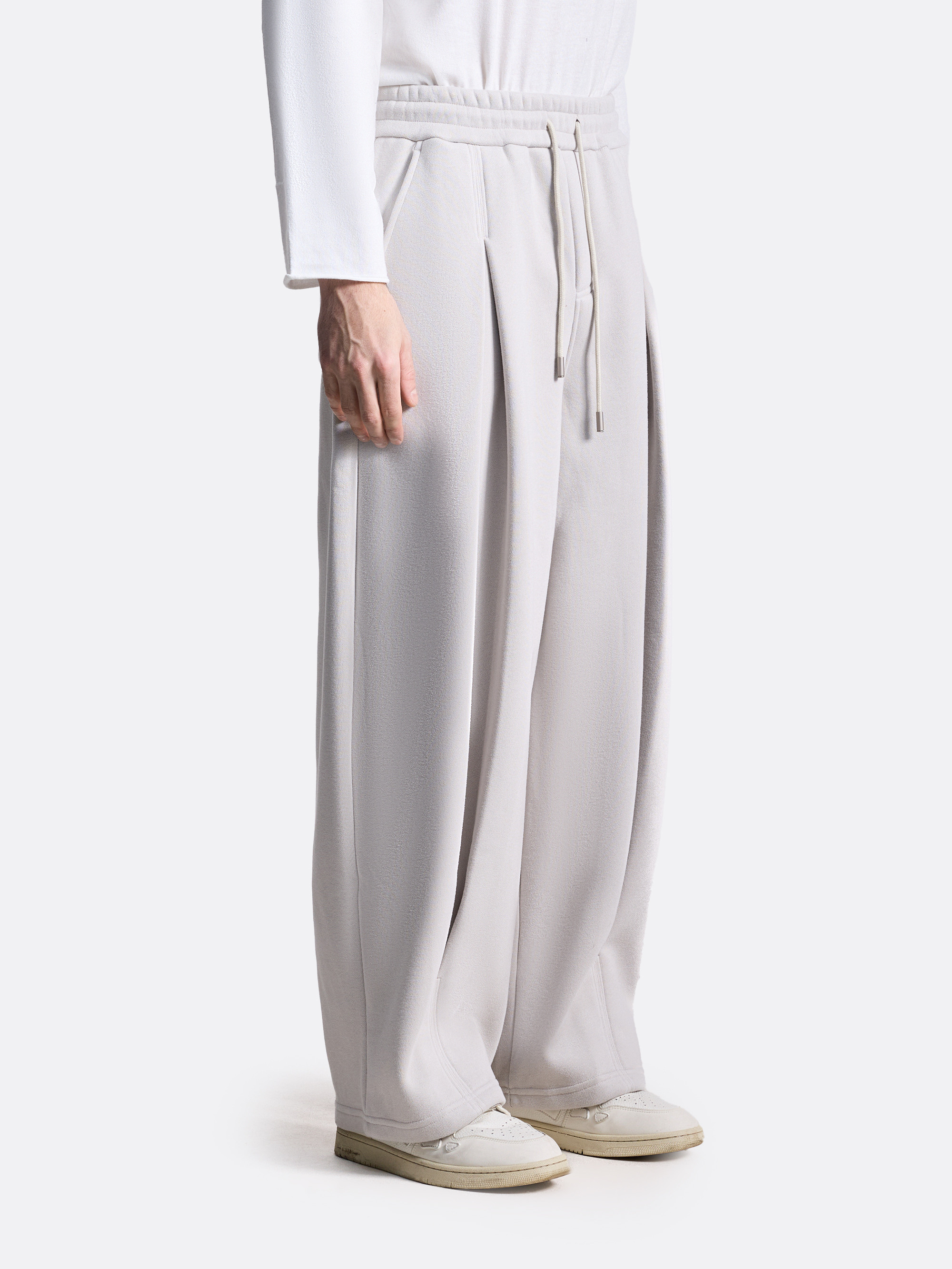 ​Брюки со складками