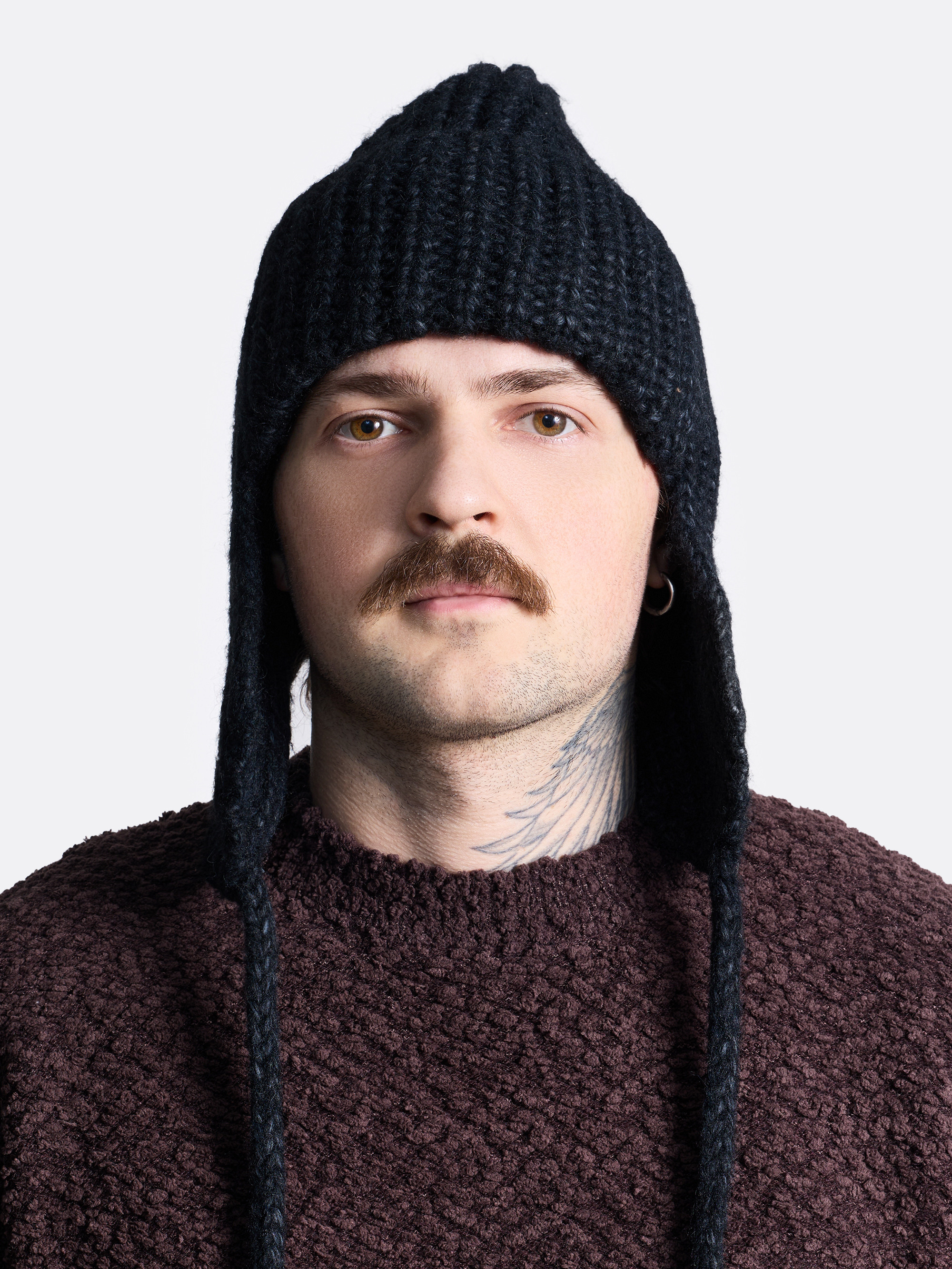 ​Шапка-ушанка с завязками