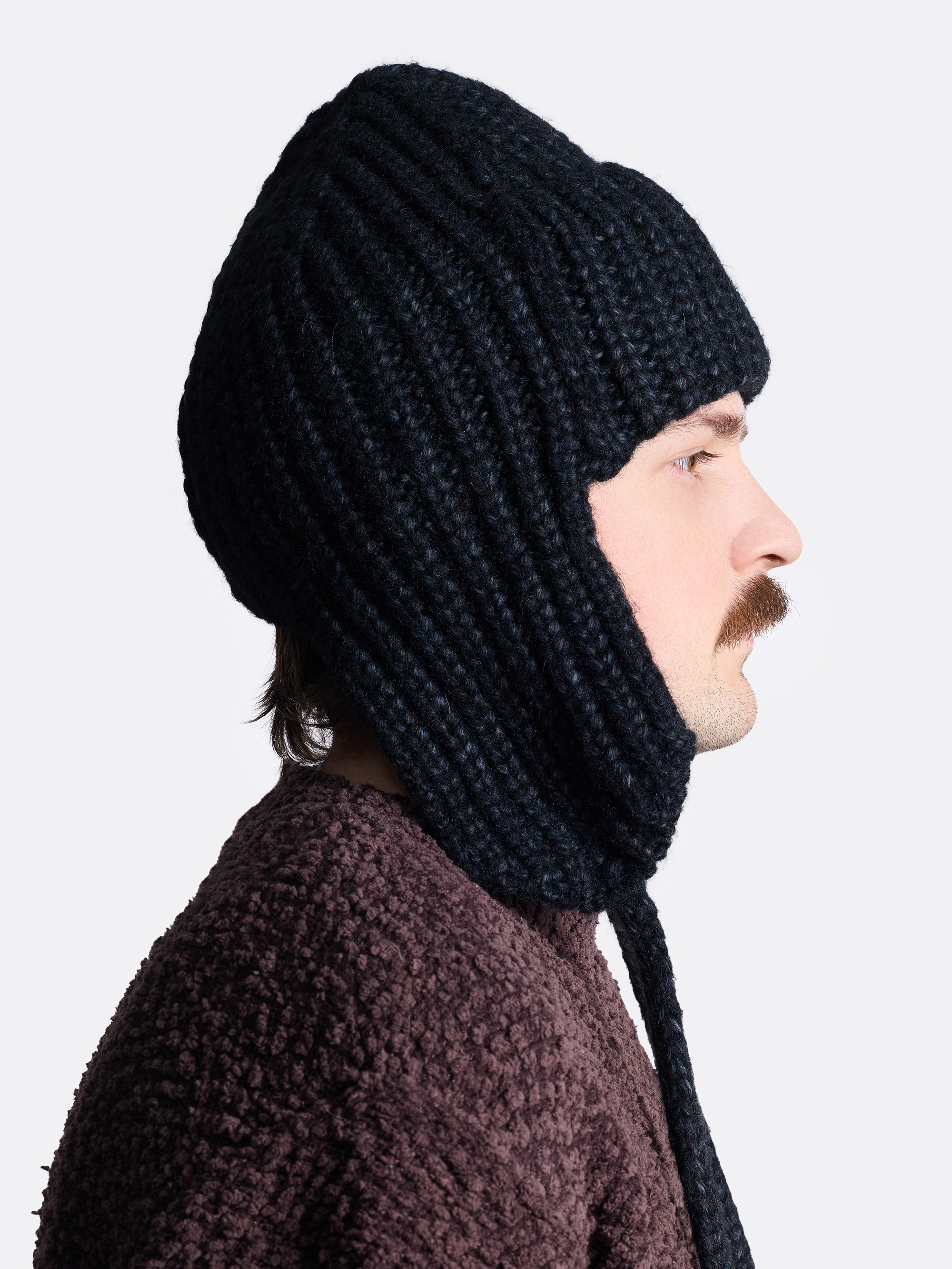 ​Шапка-ушанка с завязками