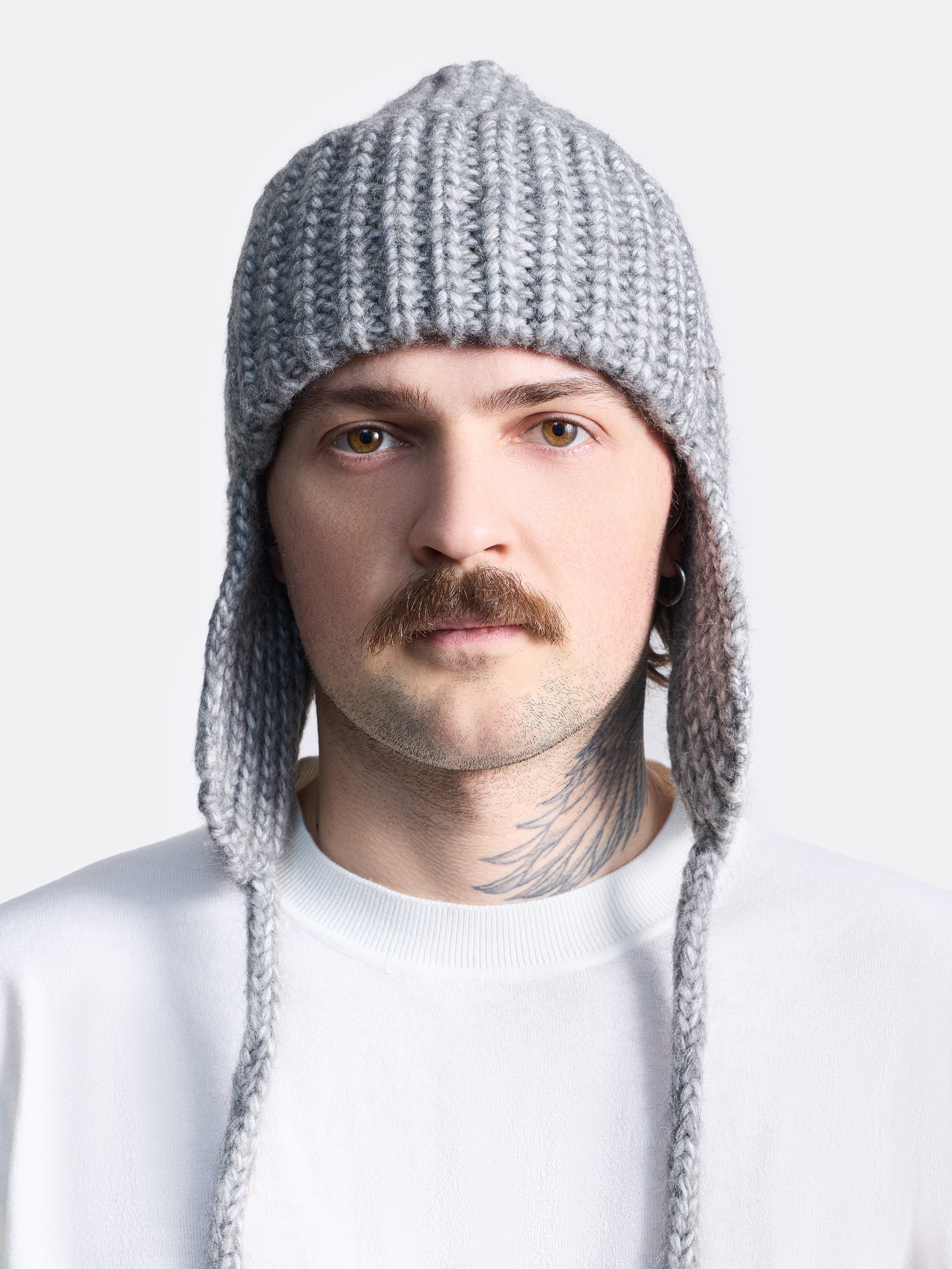 ​Шапка-ушанка с завязками