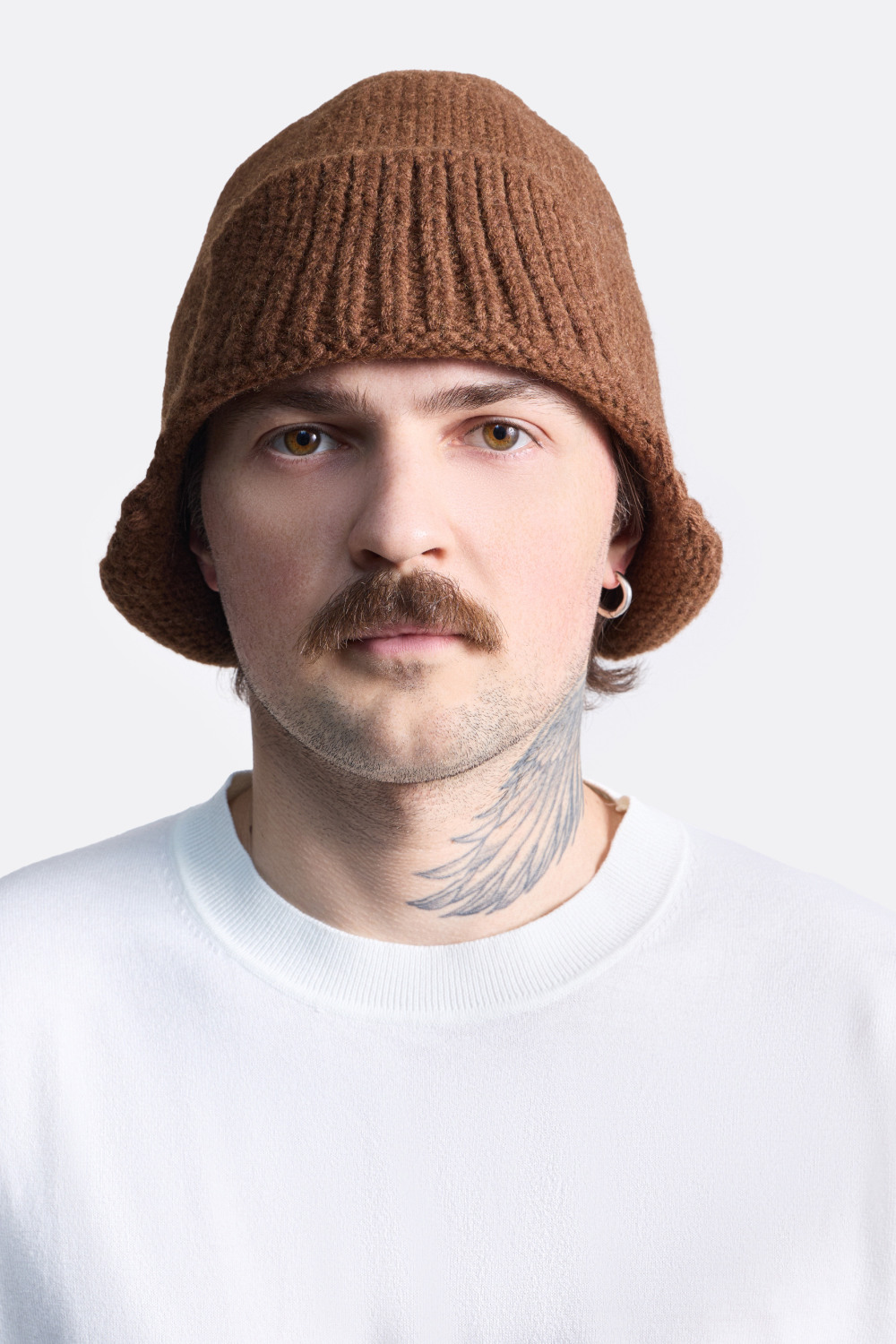 ​Шапка-шлем