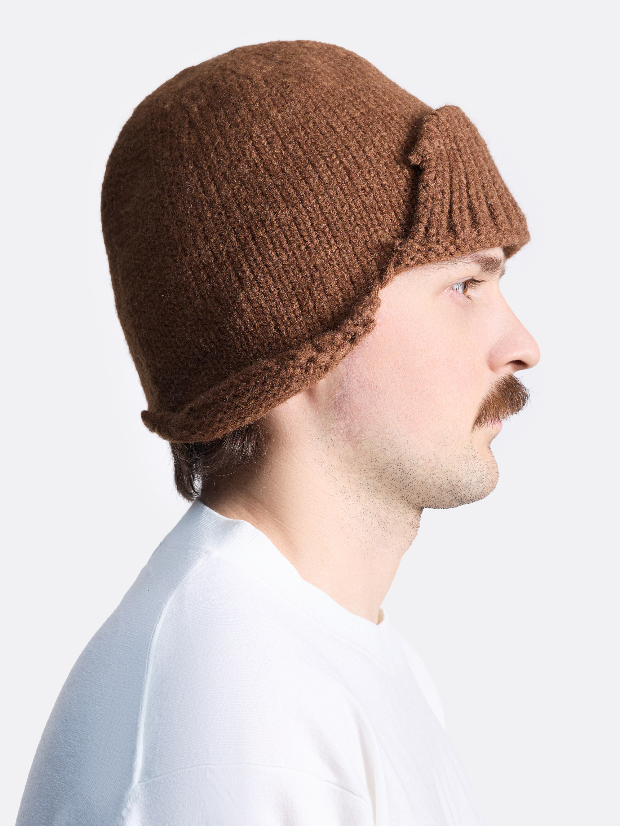 ​Шапка-шлем