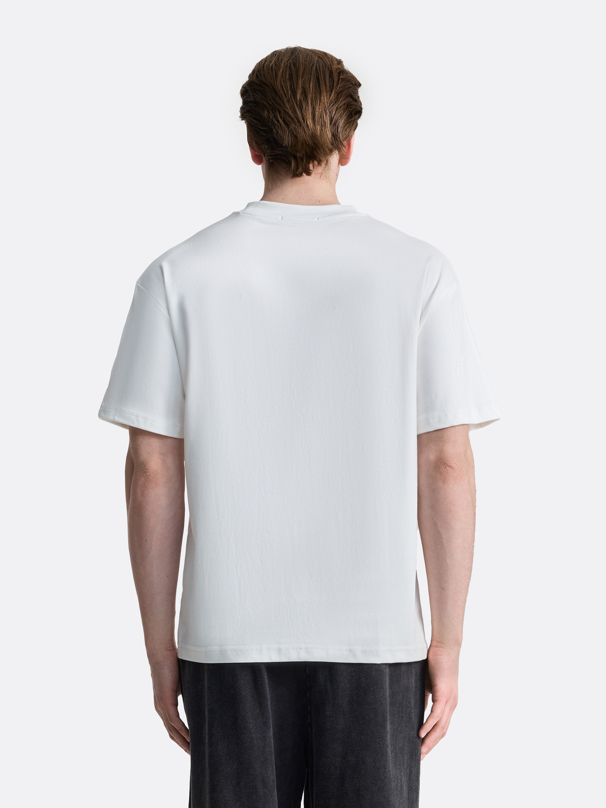 Футболка классического силуэта