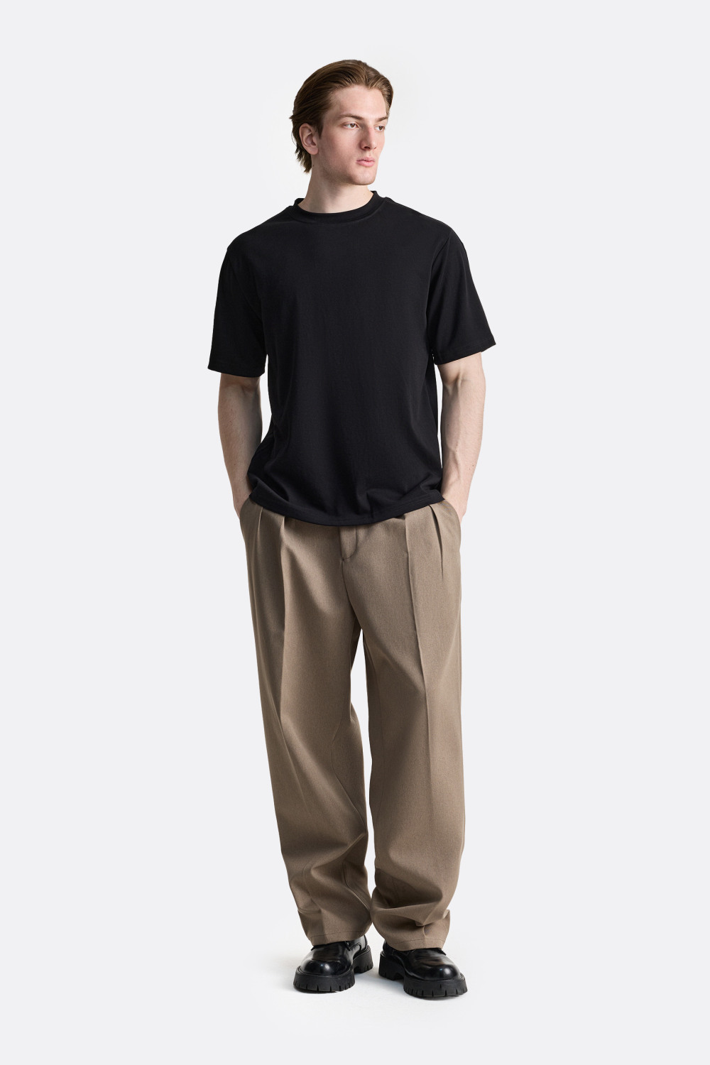 Футболка классического силуэта