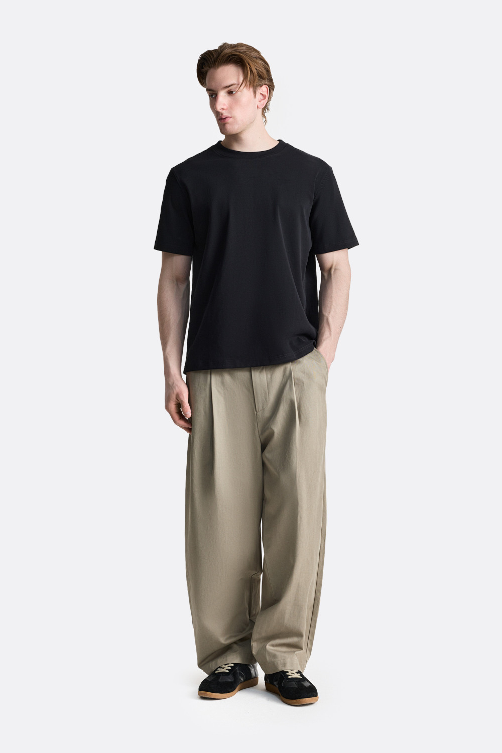 Футболка классического силуэта