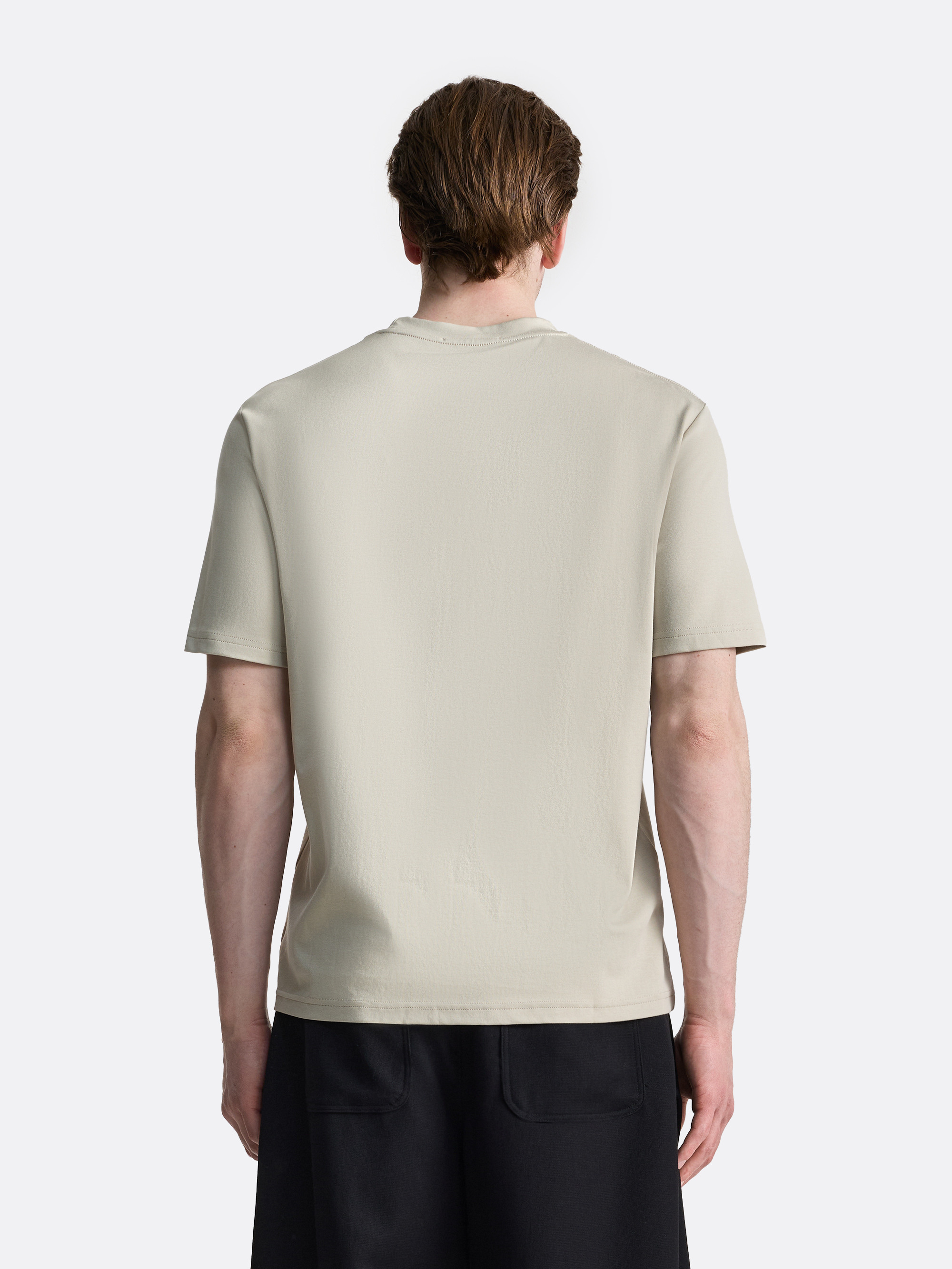 Футболка классического силуэта