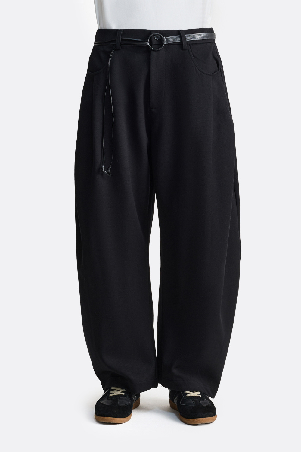 Брюки с декоративным поясом