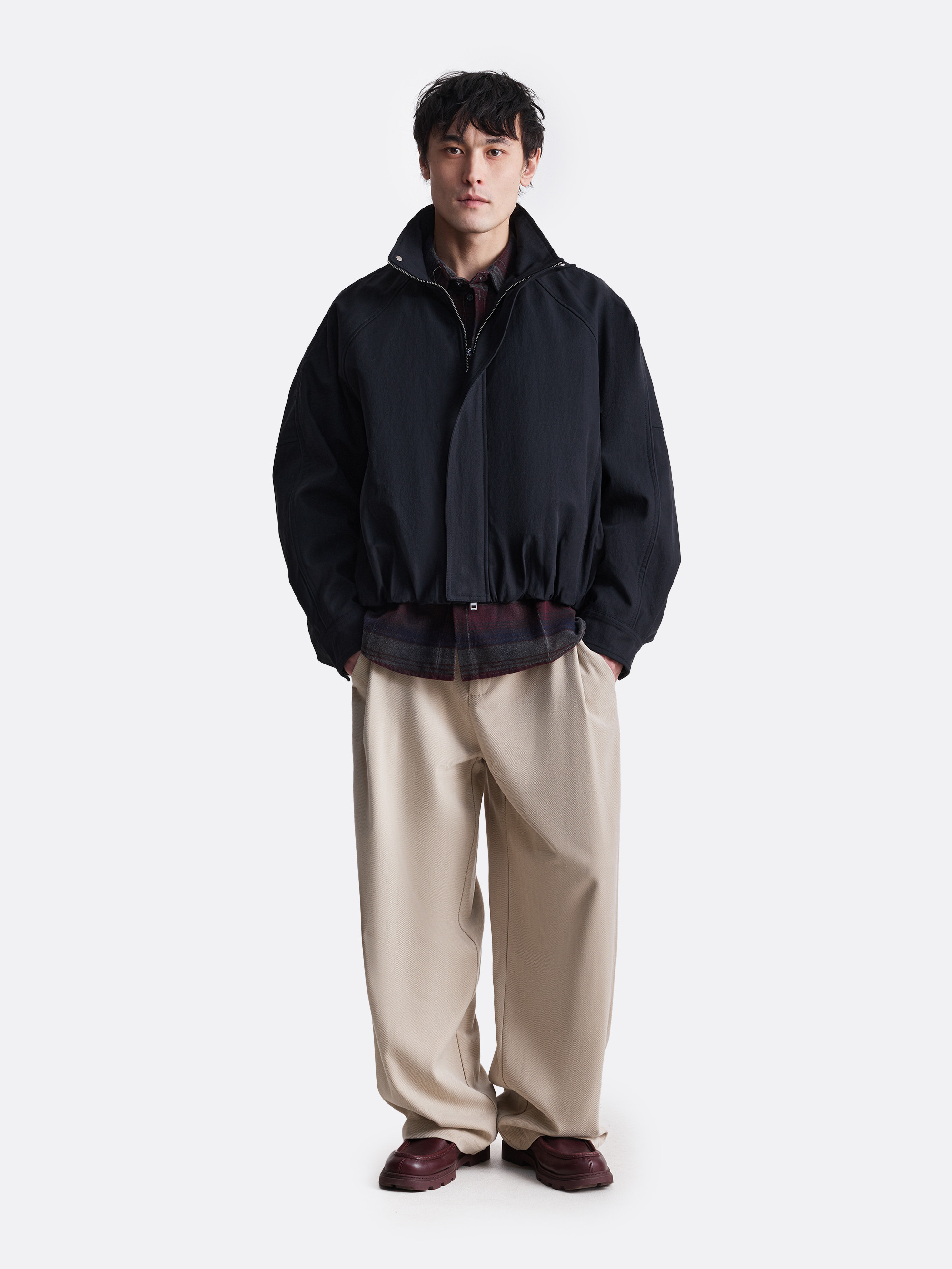 ​Куртка с воротником стойкой