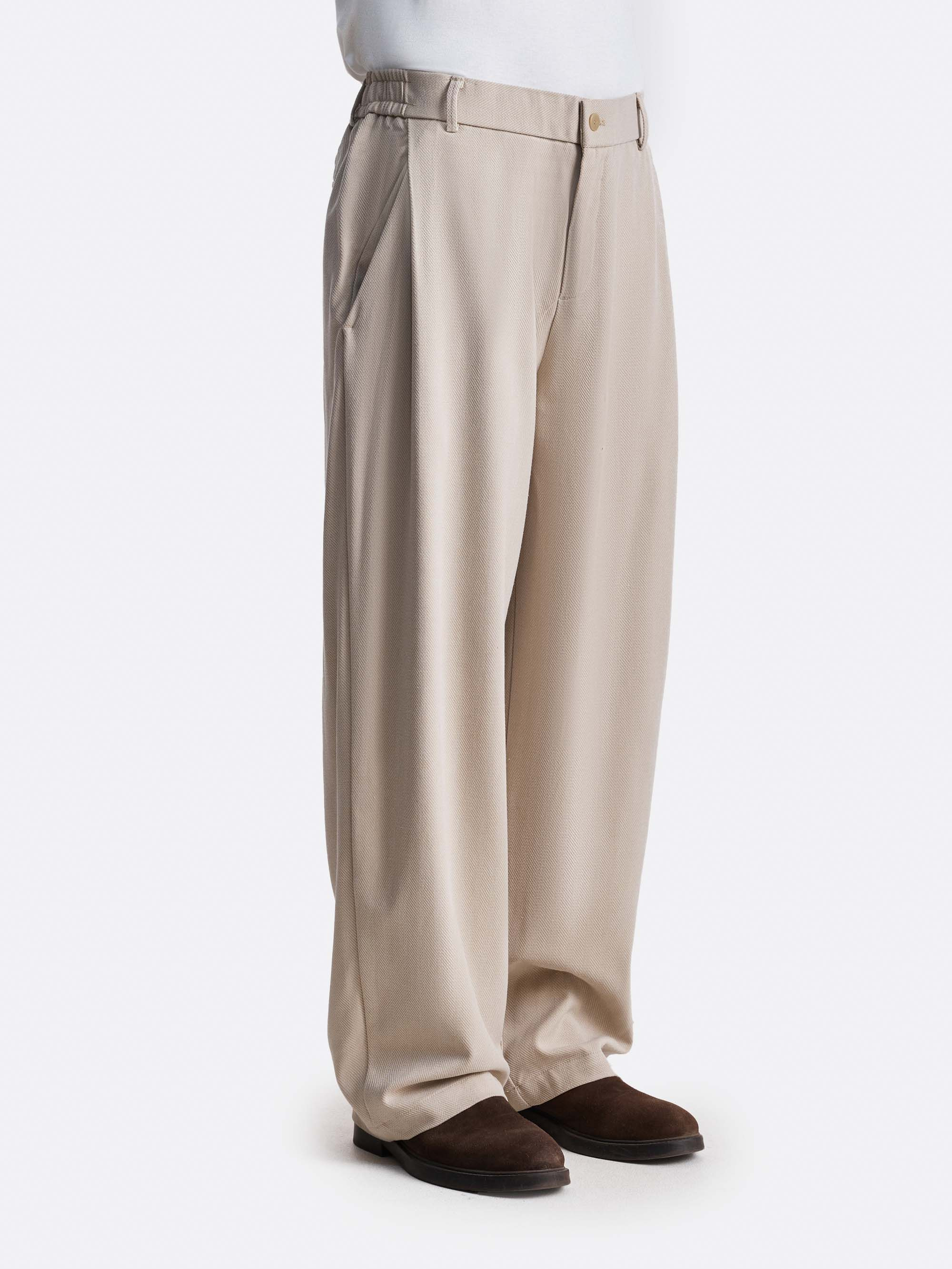 Брюки тихий силуэт